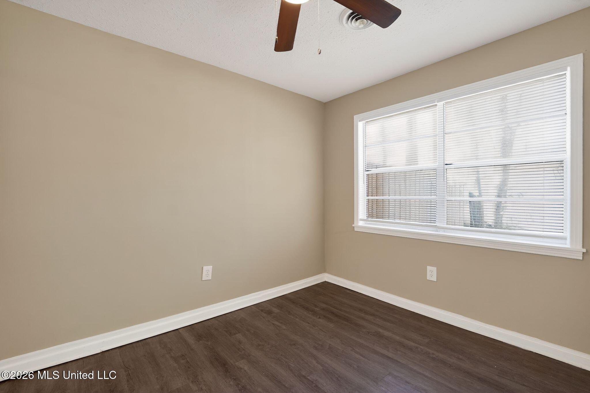 3085 Bienville Drive Property Photo 11