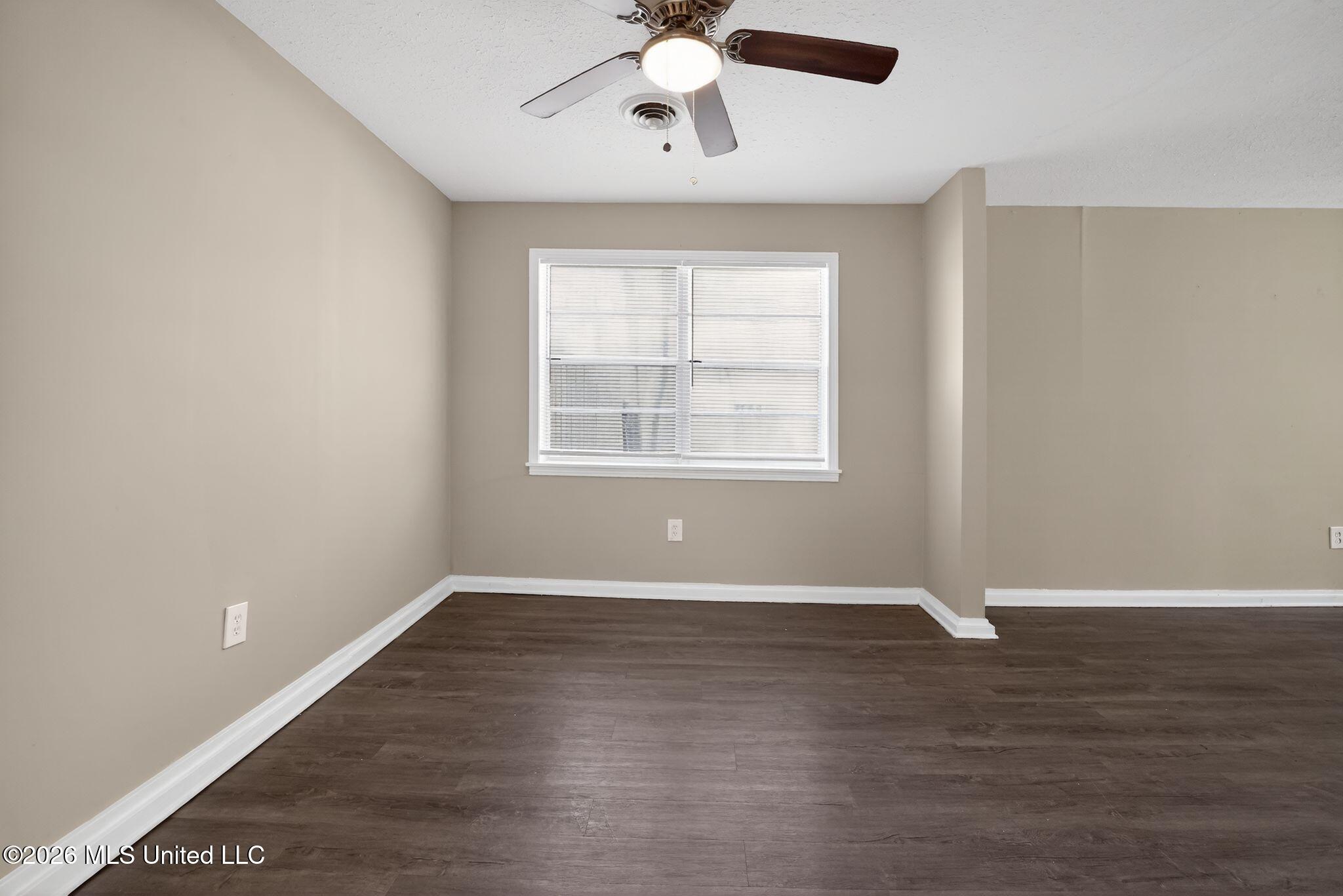 3085 Bienville Drive Property Photo 18