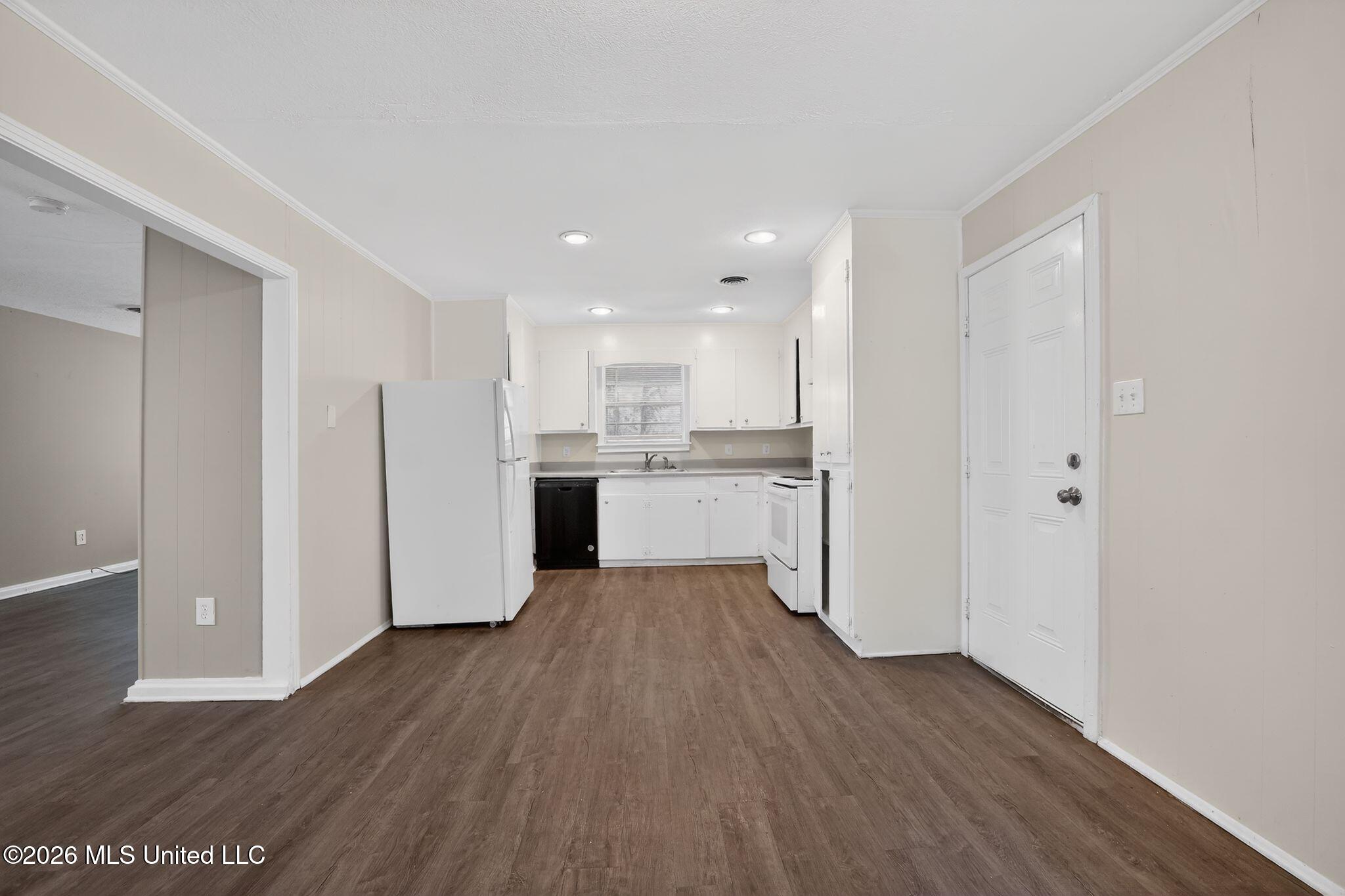 3085 Bienville Drive Property Photo 26