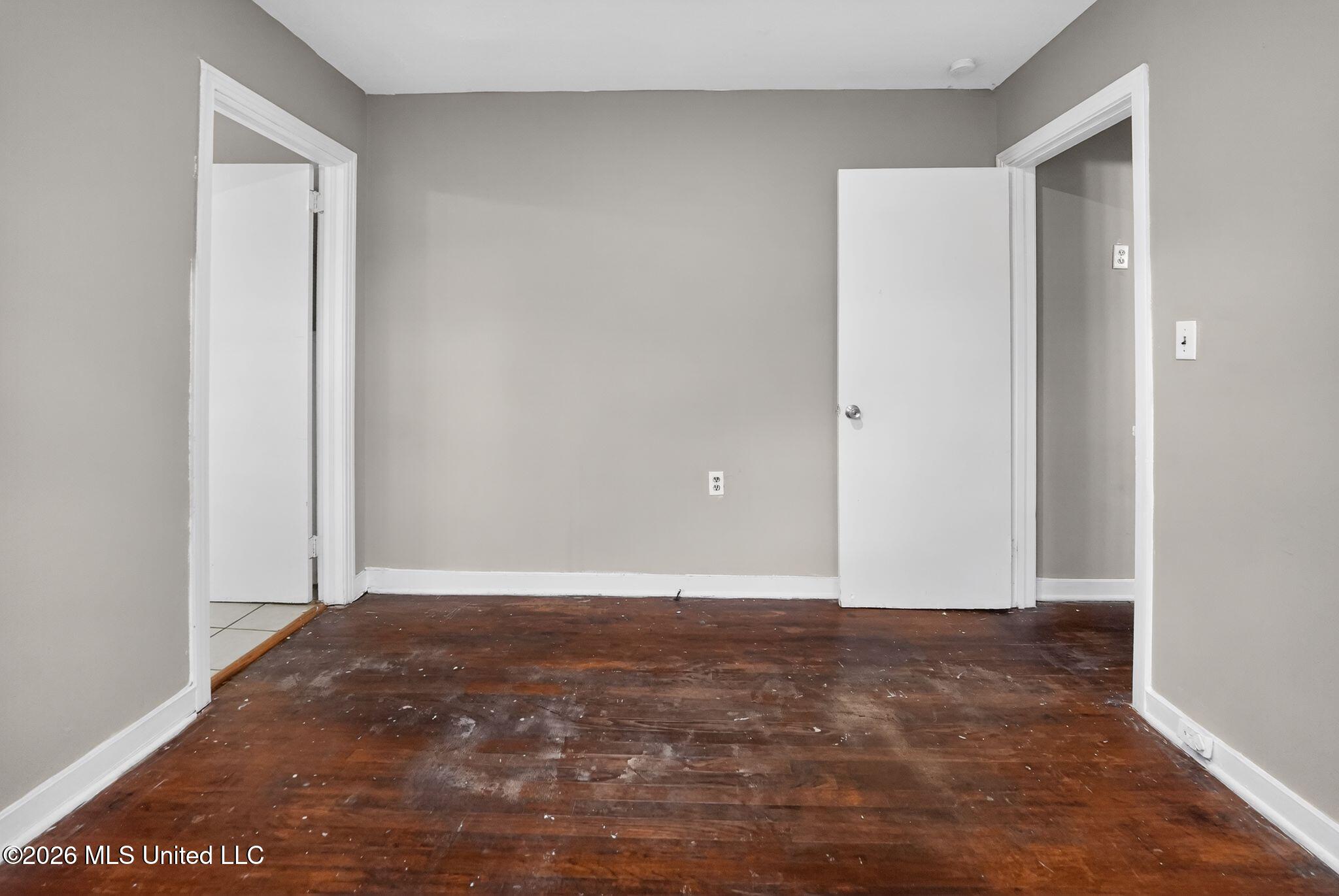 734 Montclair Place Property Photo 13