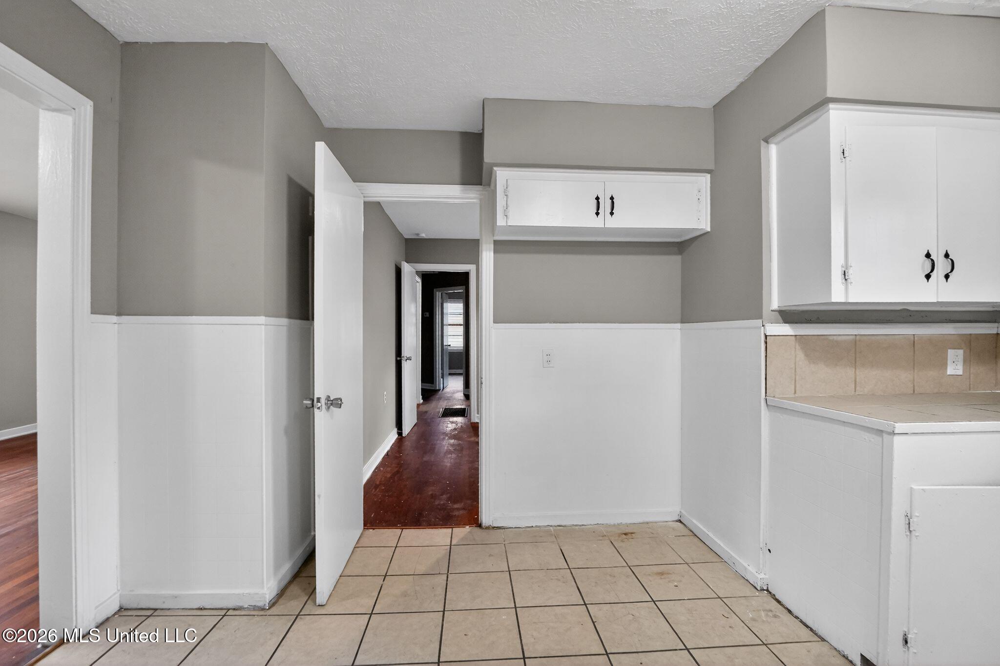 734 Montclair Place Property Photo 27