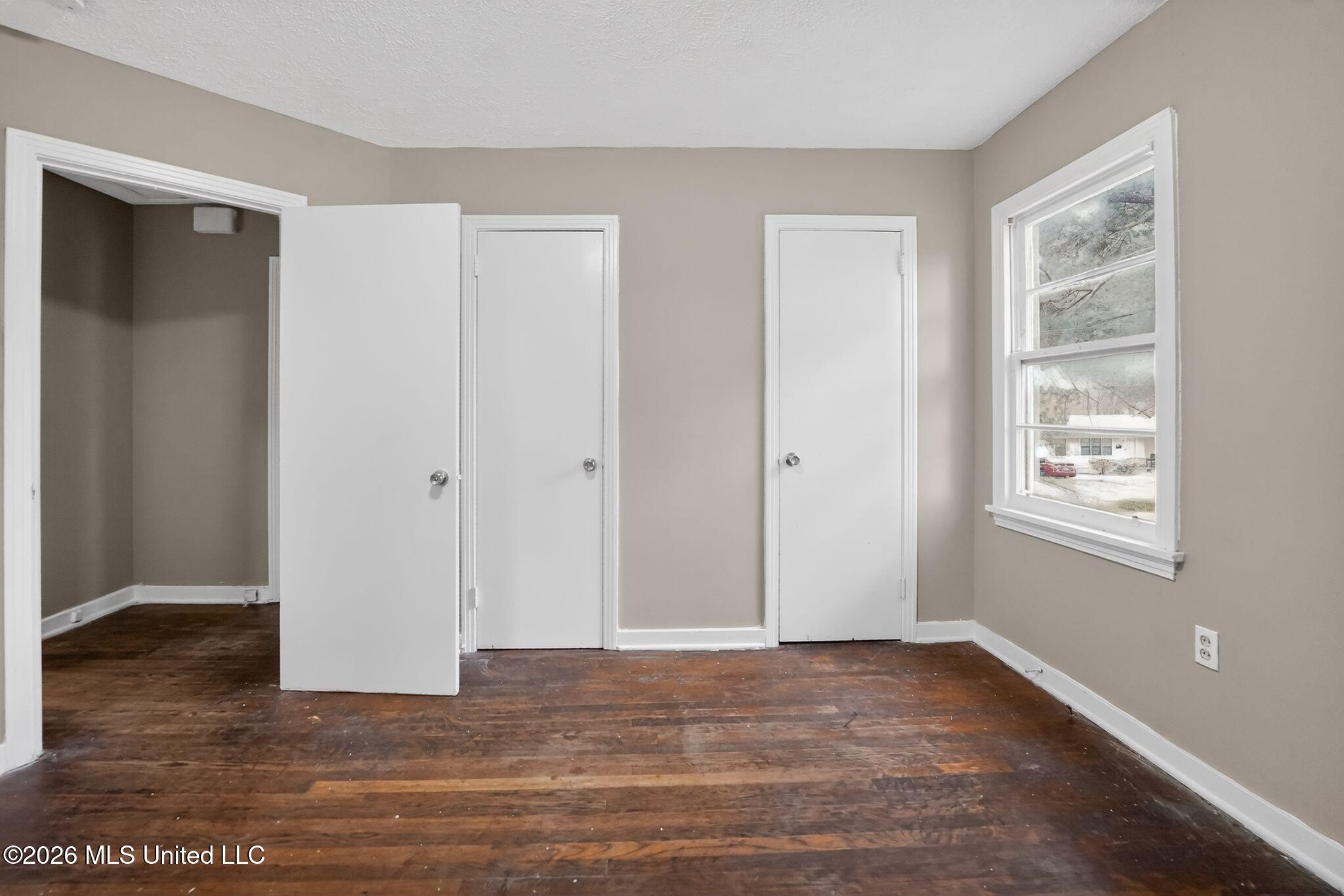 734 Montclair Place Property Photo 30