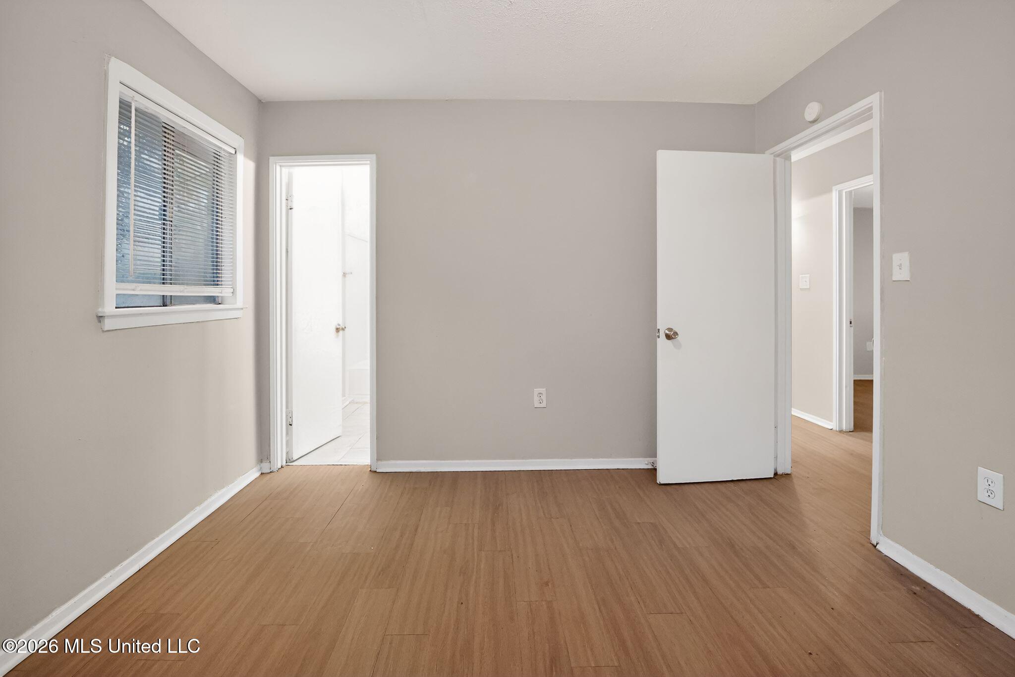 5559 Queen Mary Lane Property Photo 22