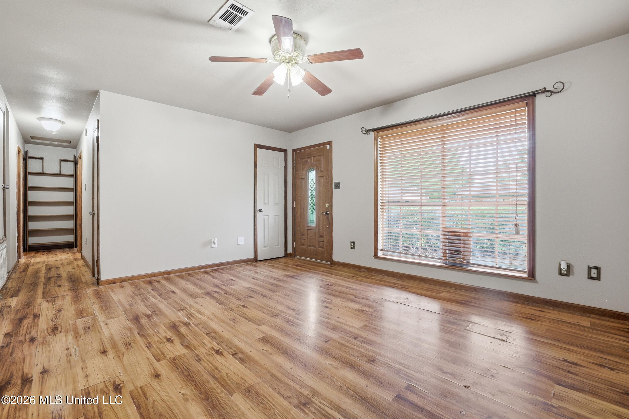 103 Forest Drive Property Photo 7