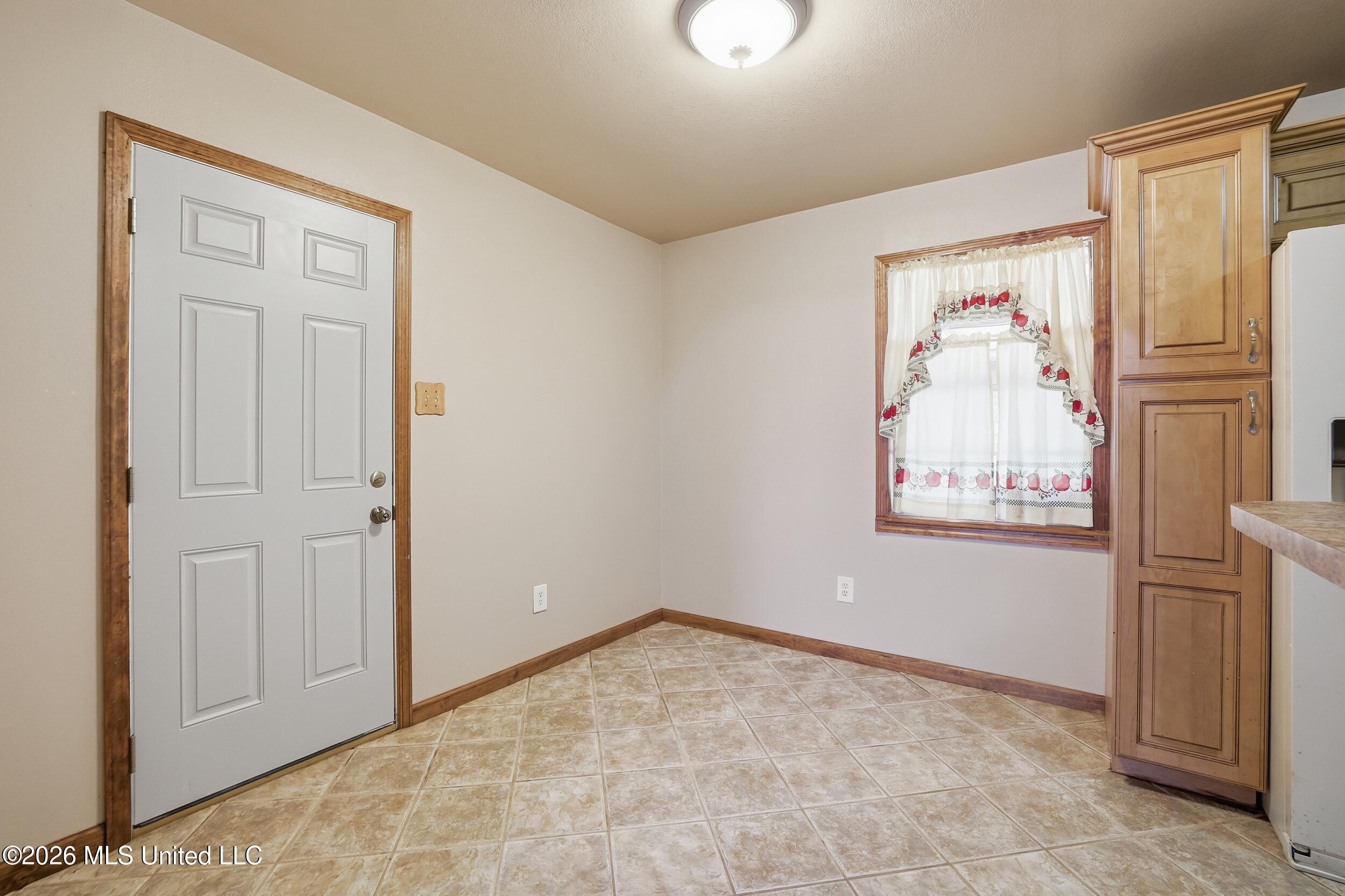 103 Forest Drive Property Photo 9