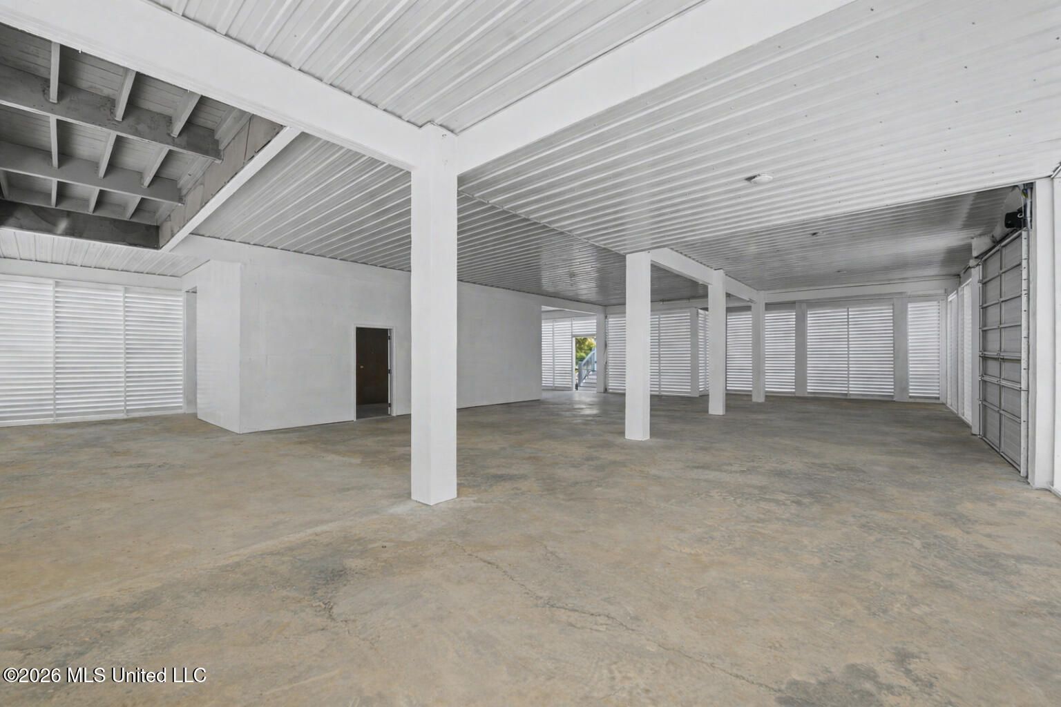 6 Sherman Avenue Property Photo 41