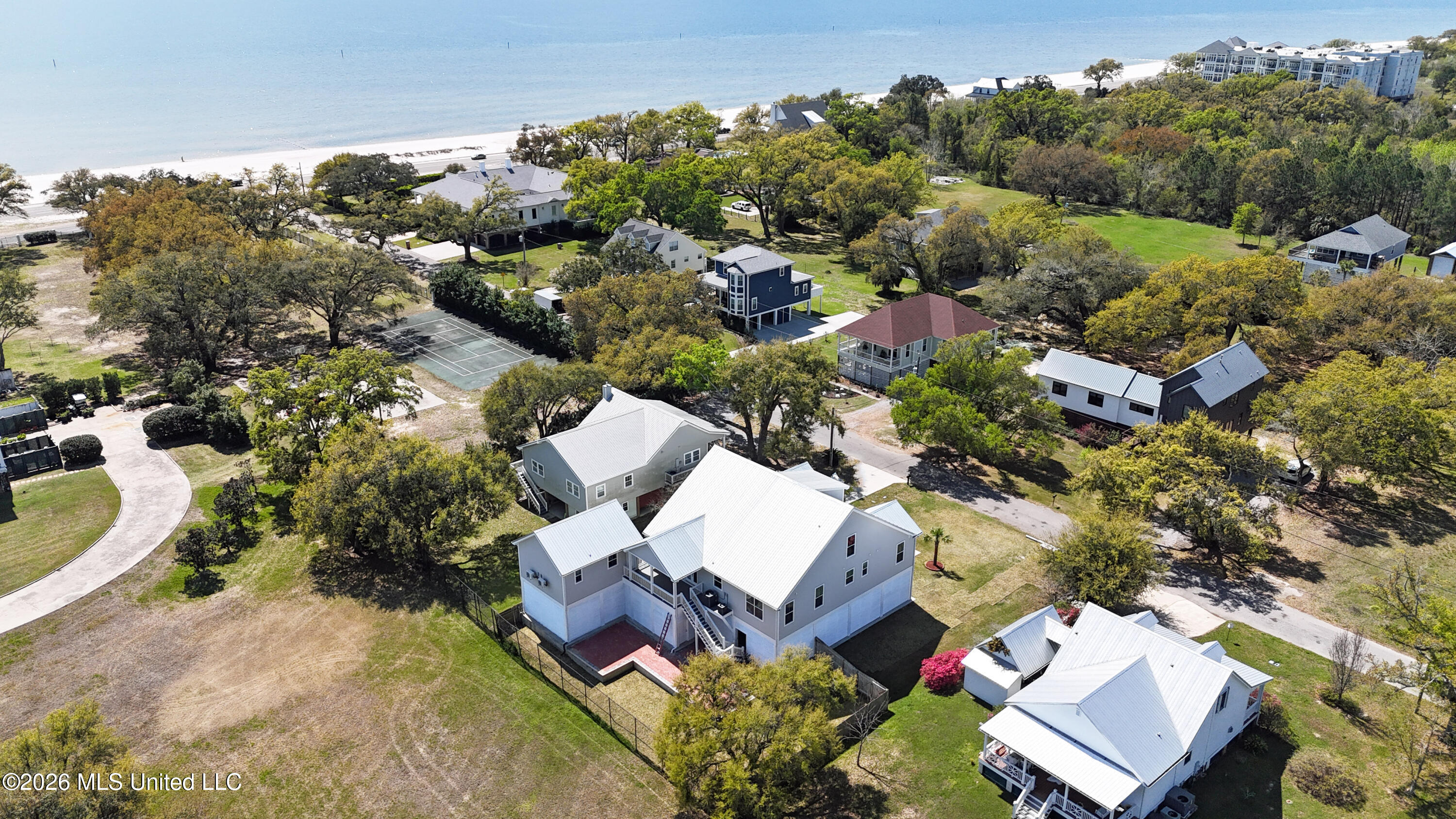 6 Sherman Avenue Property Photo 48