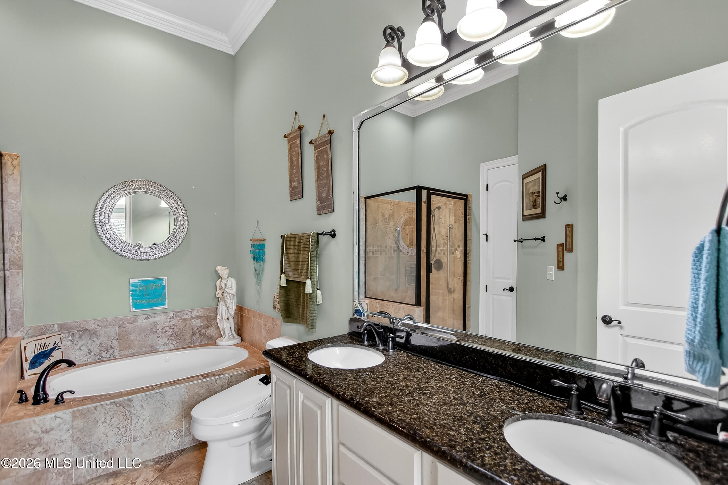 210 Fairway Villa Property Photo 25