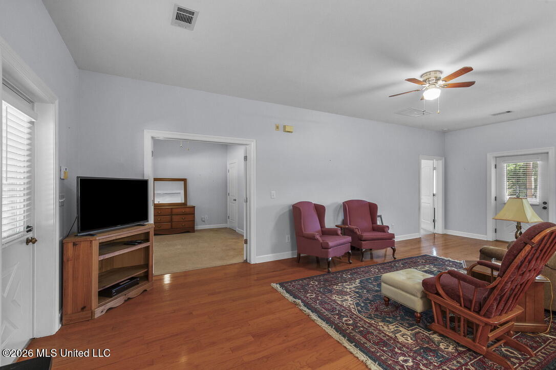 1454 Livingston Vernon Road Property Photo 43