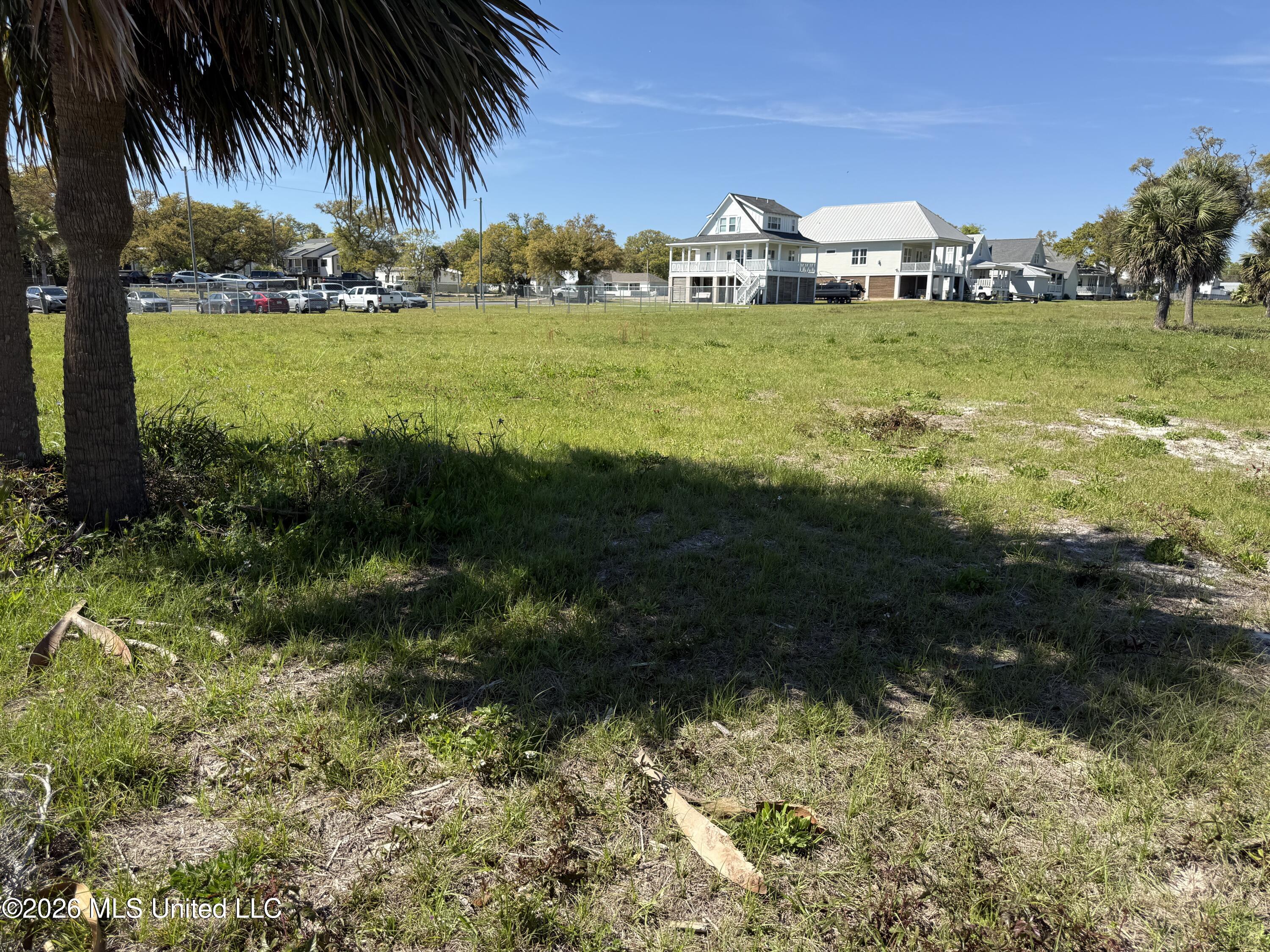 960 Beach Drive Property Photo 7