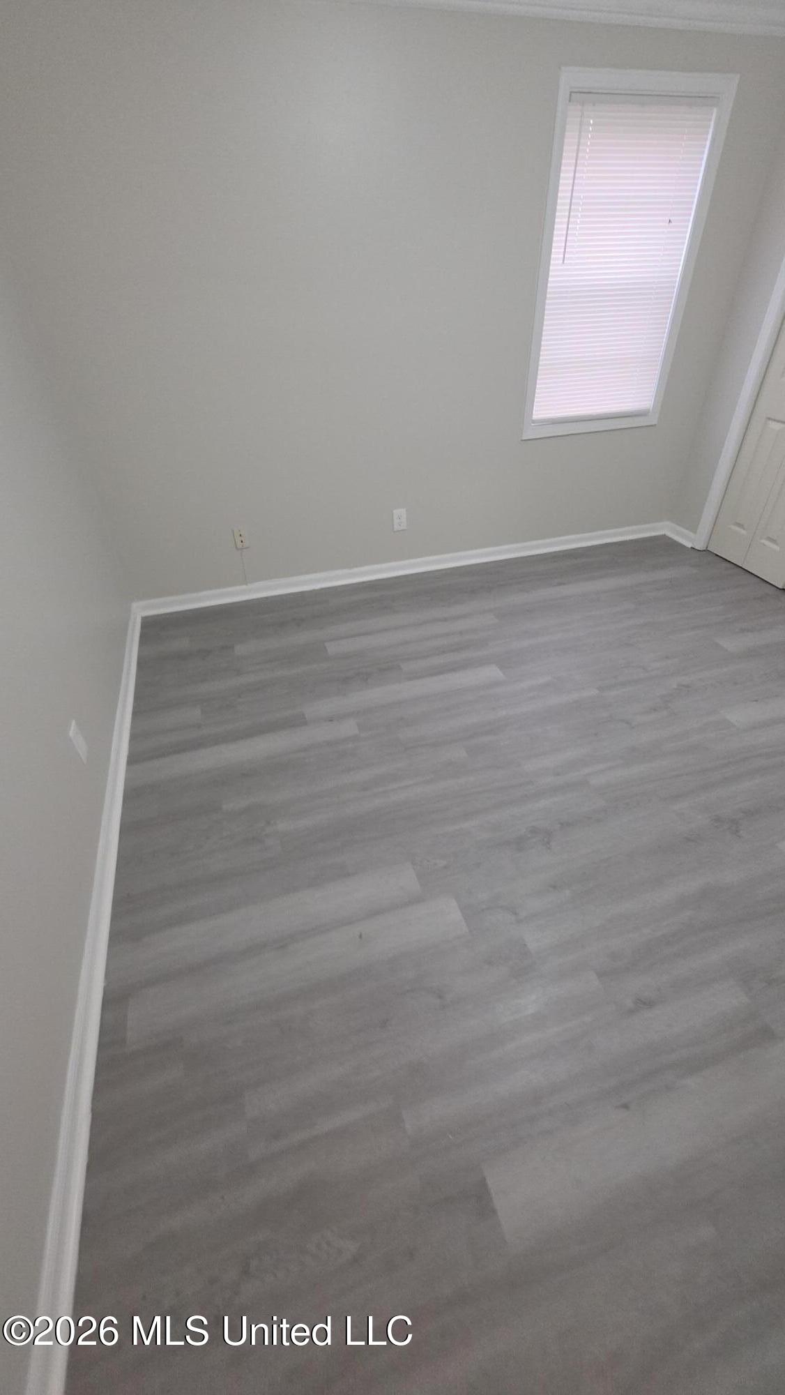 7686 Deerfield Cove Property Photo 18