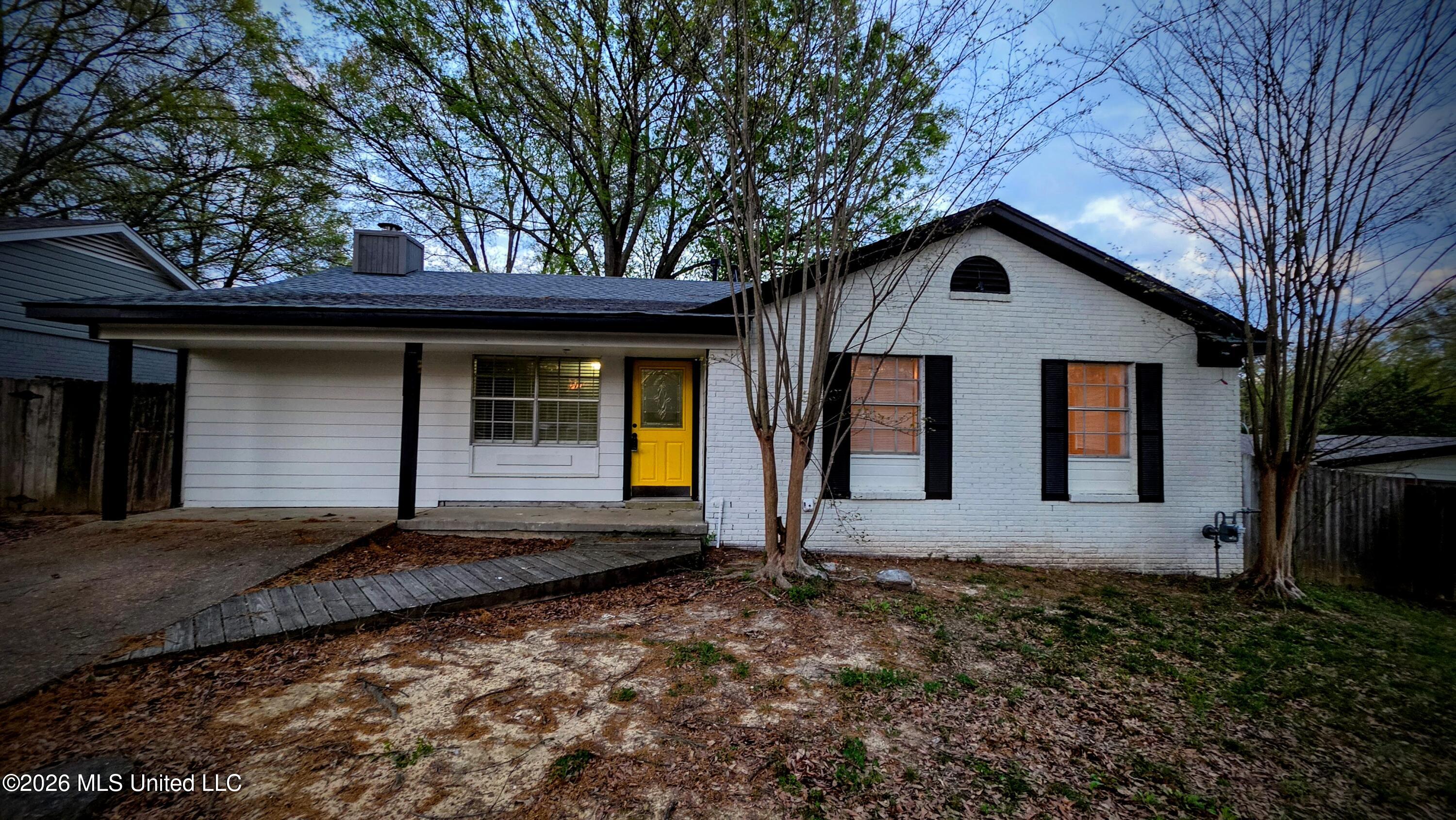 7686 Deerfield Cove Property Photo 25