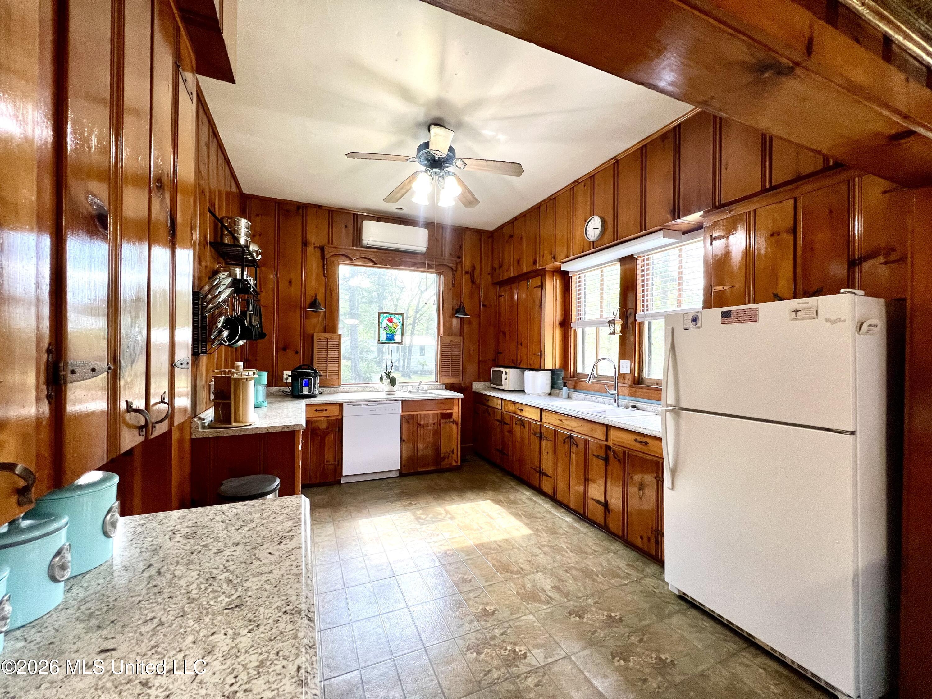 429 N. Old Jackson Road Property Photo 11