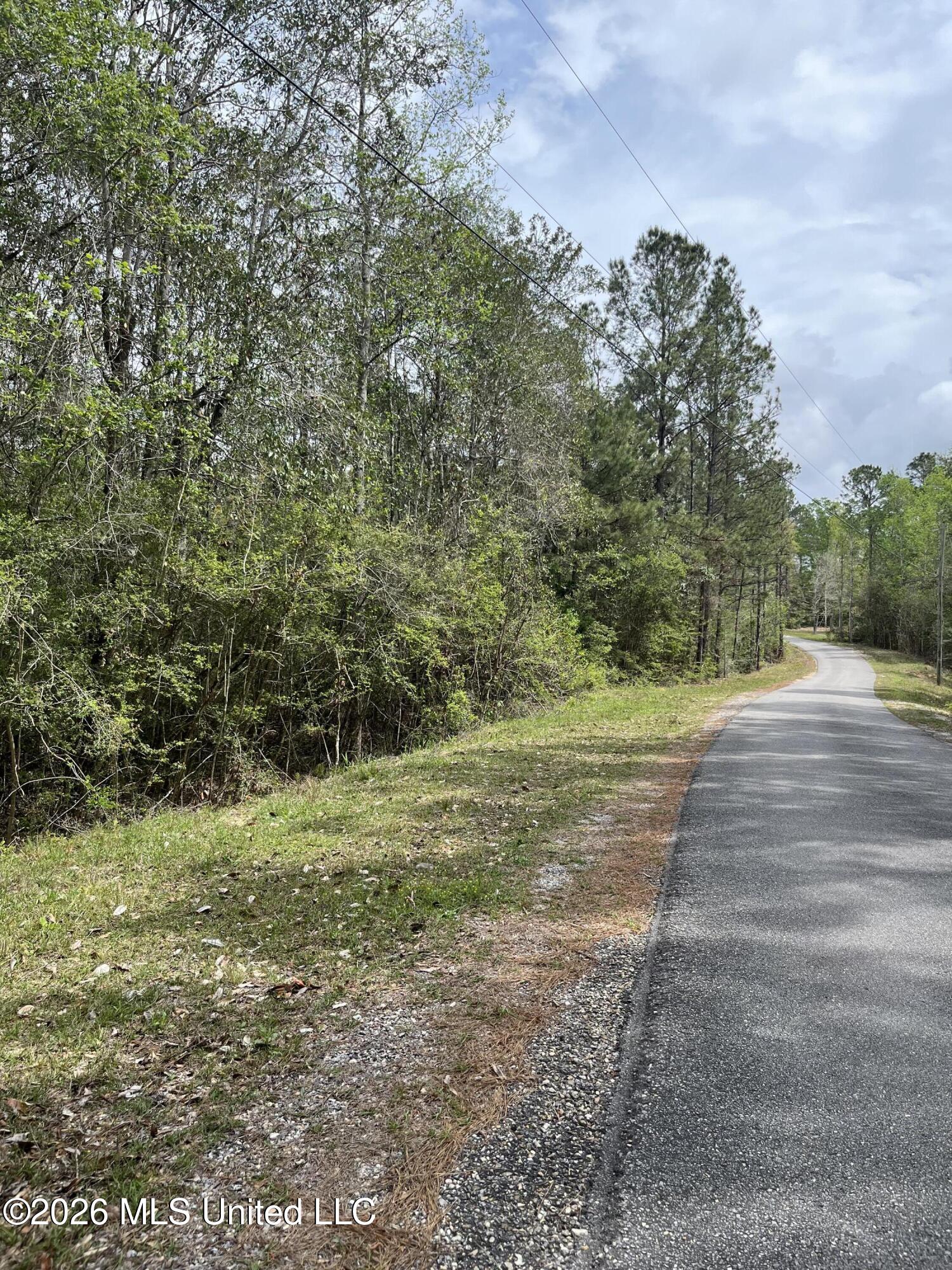 21 Range Line Road Property Photo 6