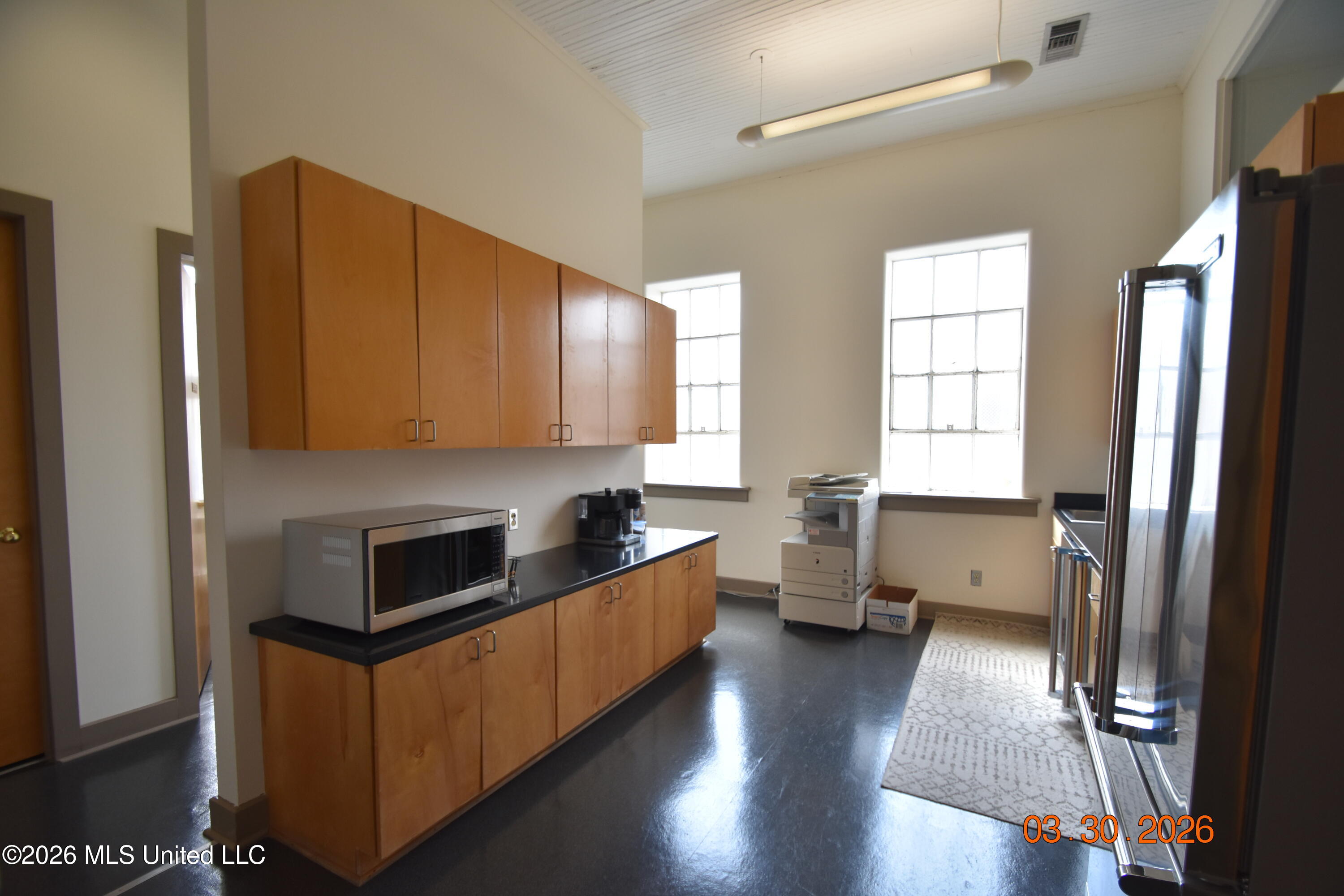 101 W Front Street Property Photo 4