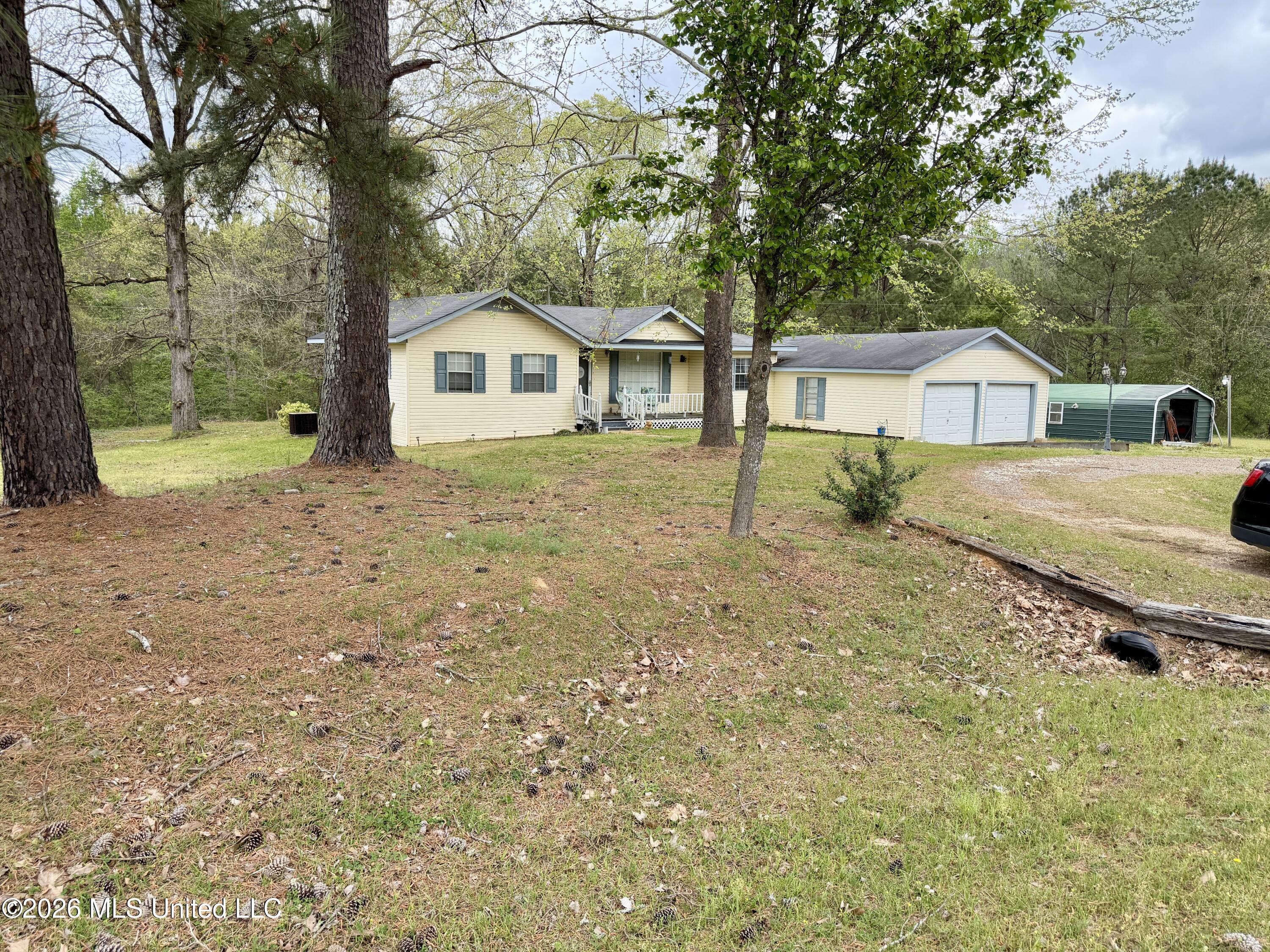 1861 Highway 25 Property Photo 9