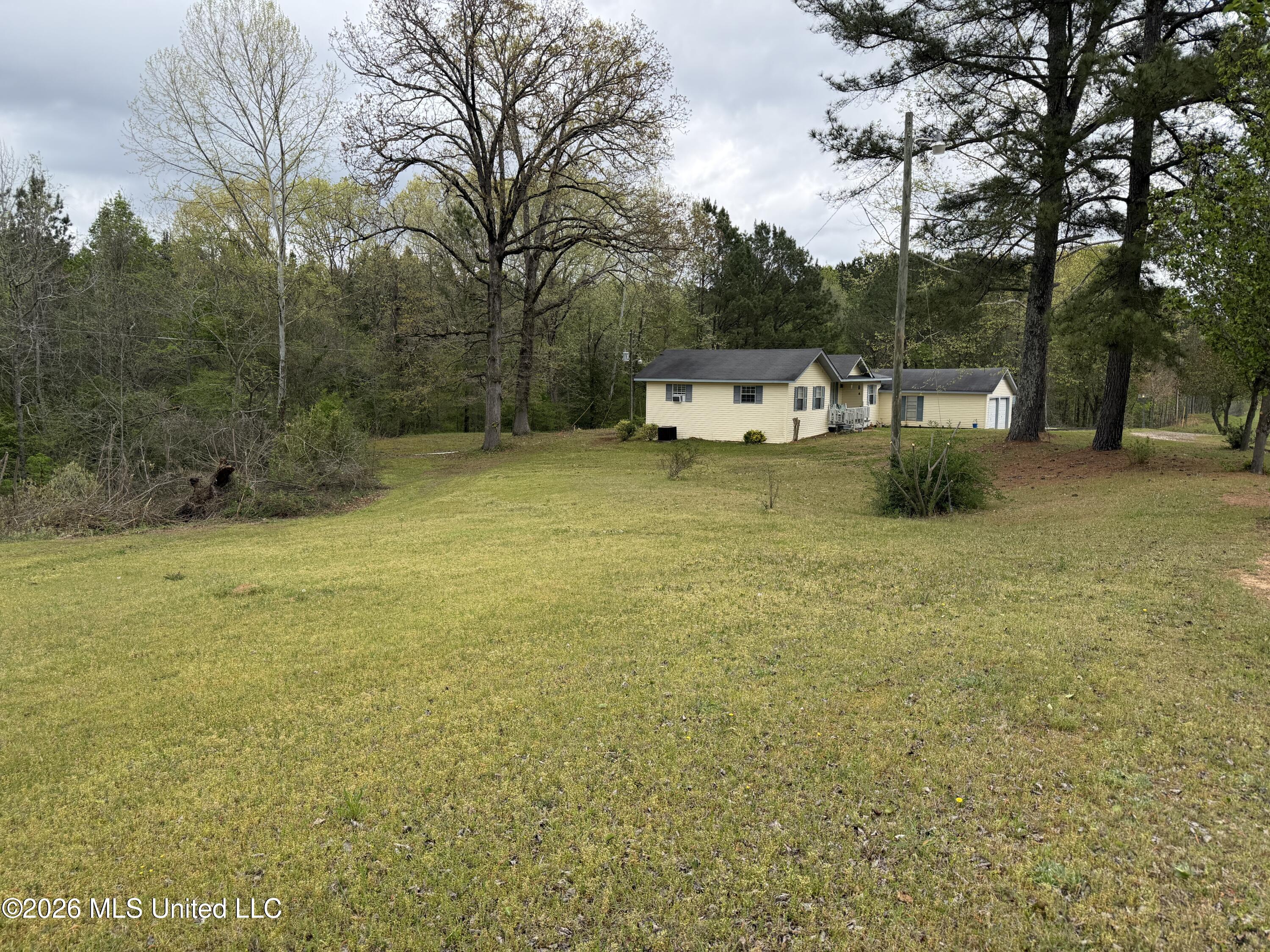 1861 Highway 25 Property Photo 10