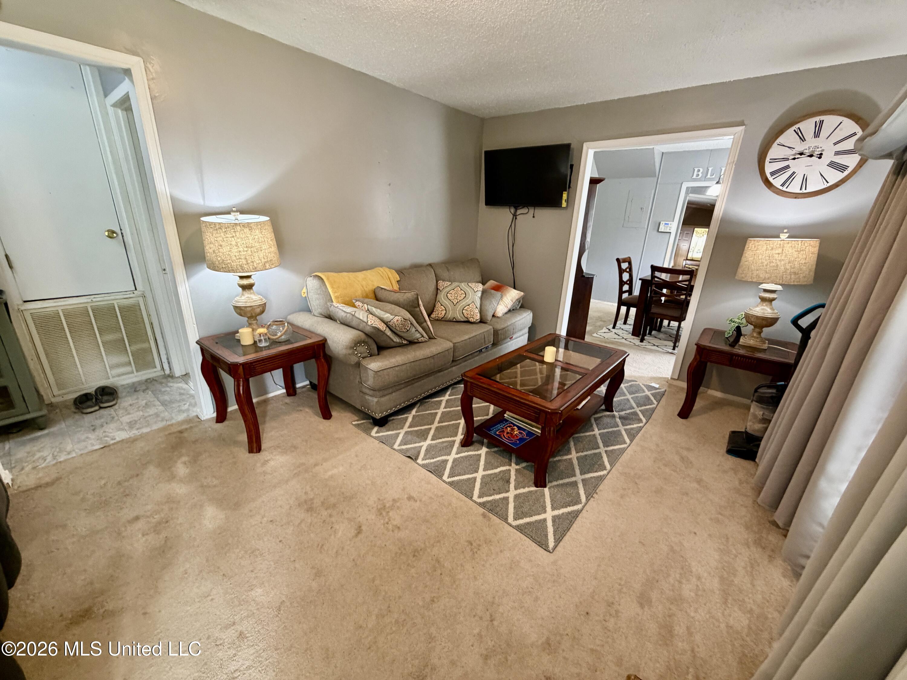 1861 Highway 25 Property Photo 11