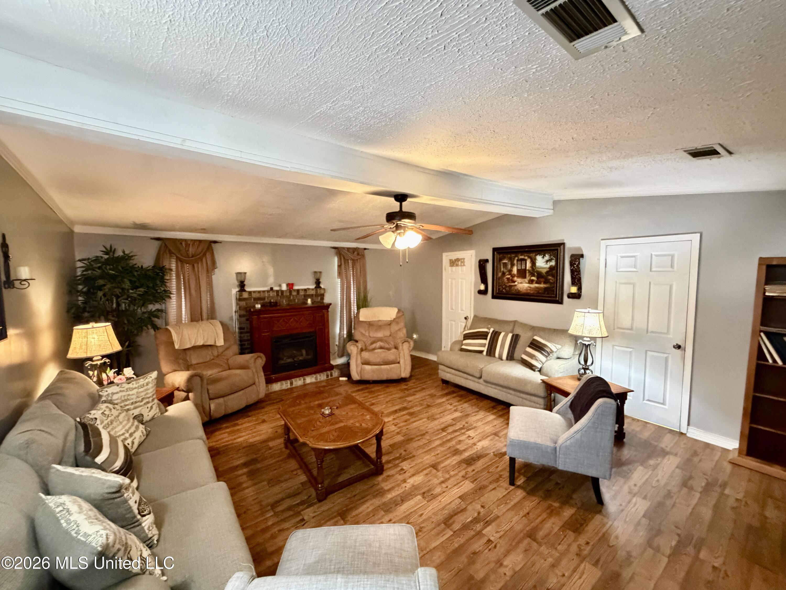 1861 Highway 25 Property Photo 15