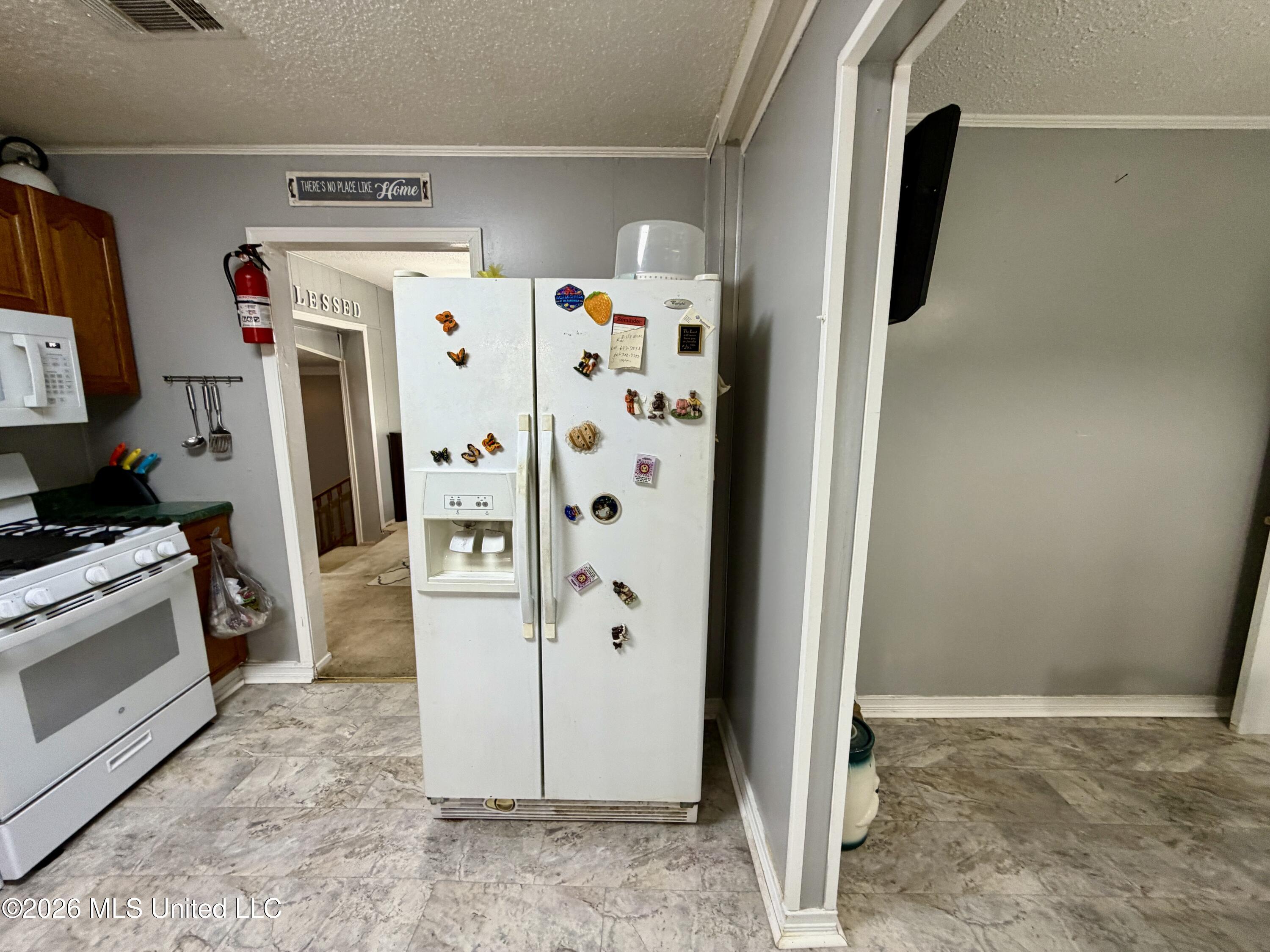 1861 Highway 25 Property Photo 21