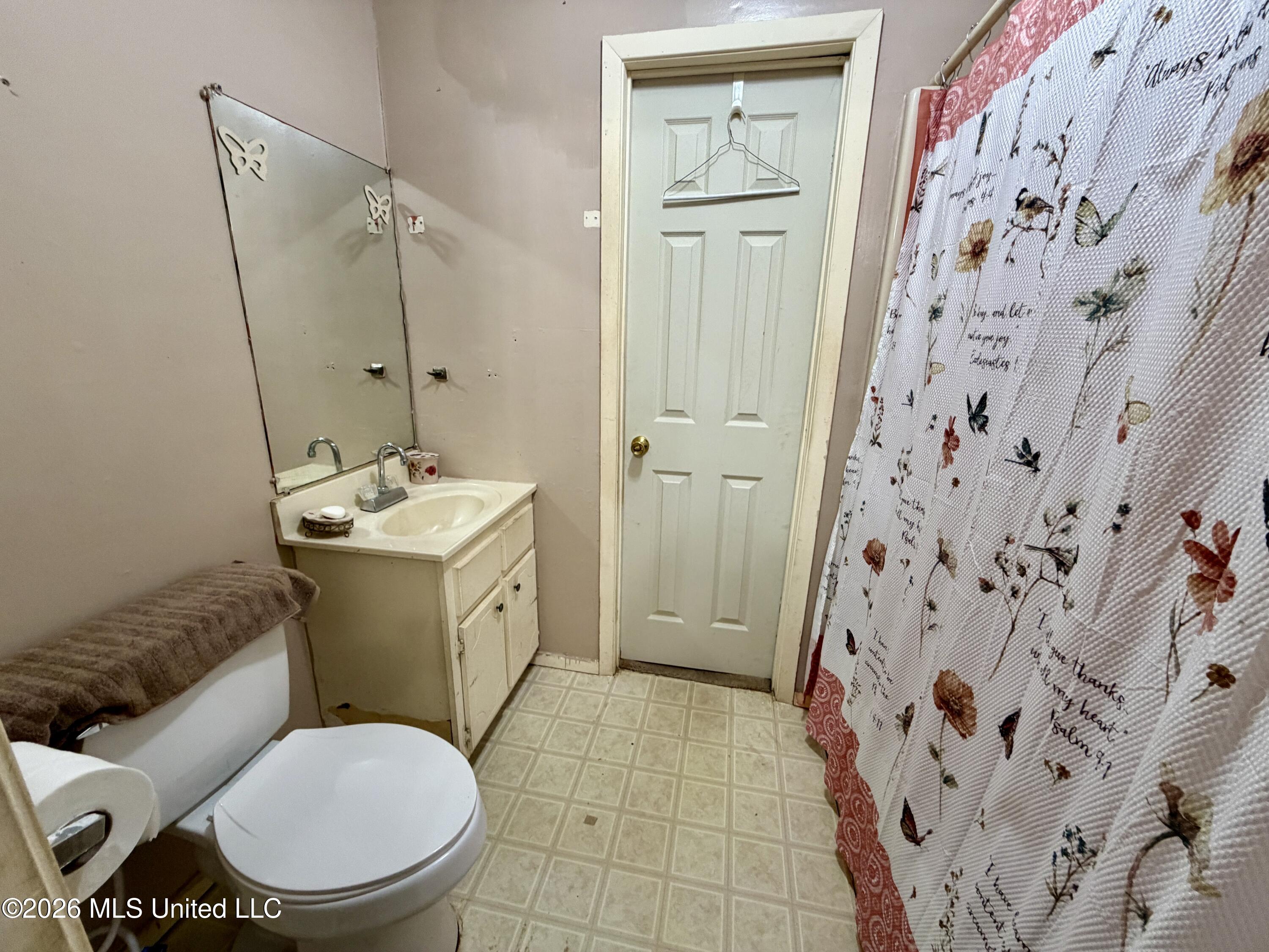 1861 Highway 25 Property Photo 26
