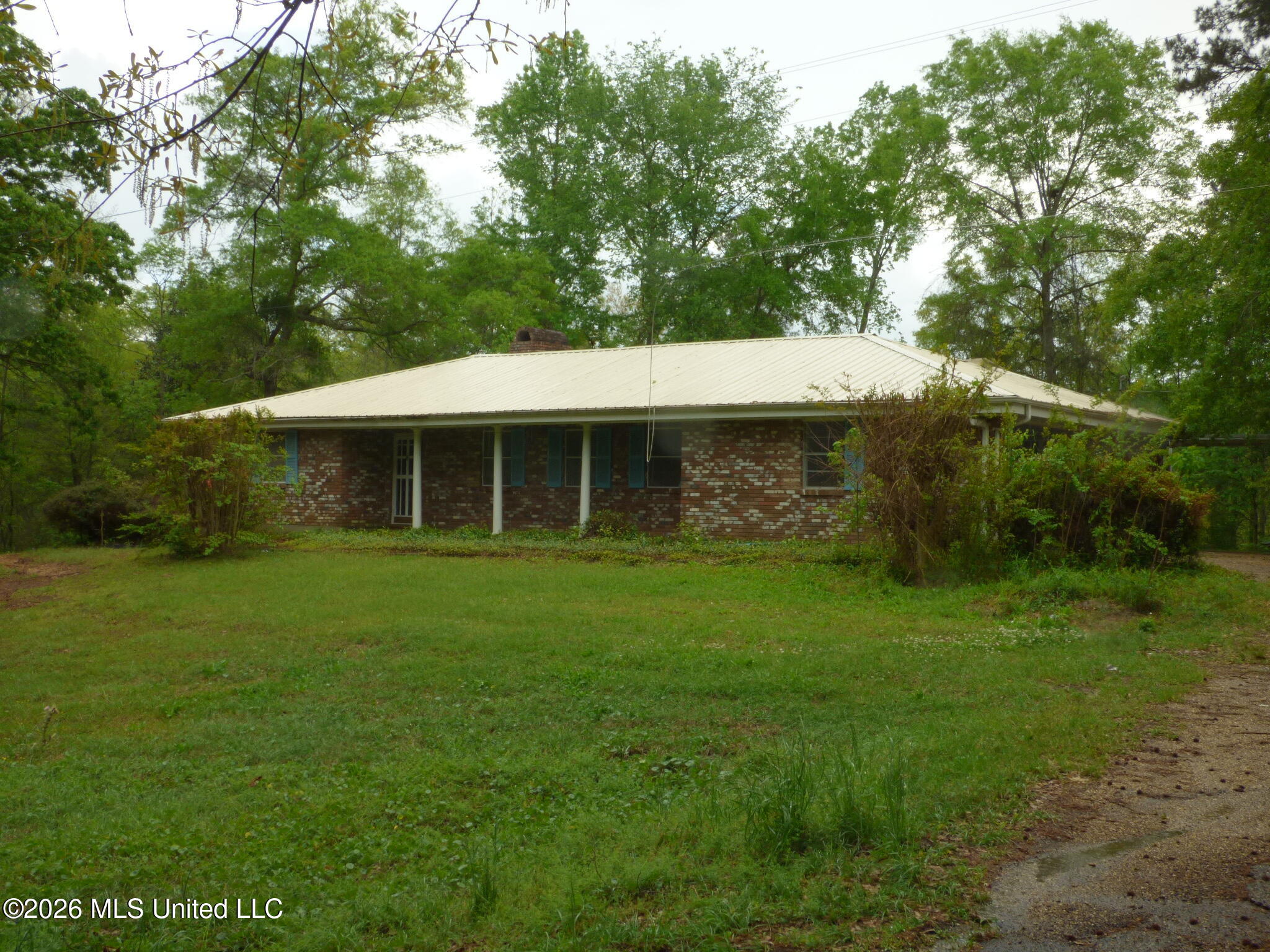 326 Roan Ready Road Property Photo 1