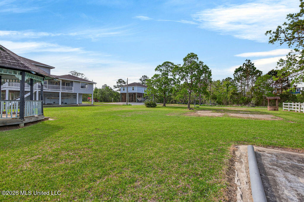 10199 Whale Avenue Property Photo 40