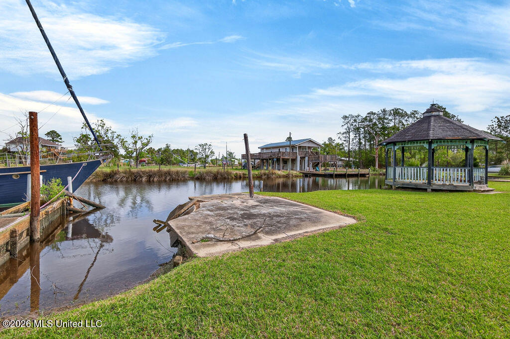 10199 Whale Avenue Property Photo 41
