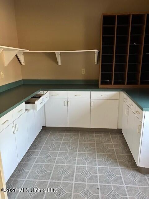 875 Northpark Drive Property Photo 3