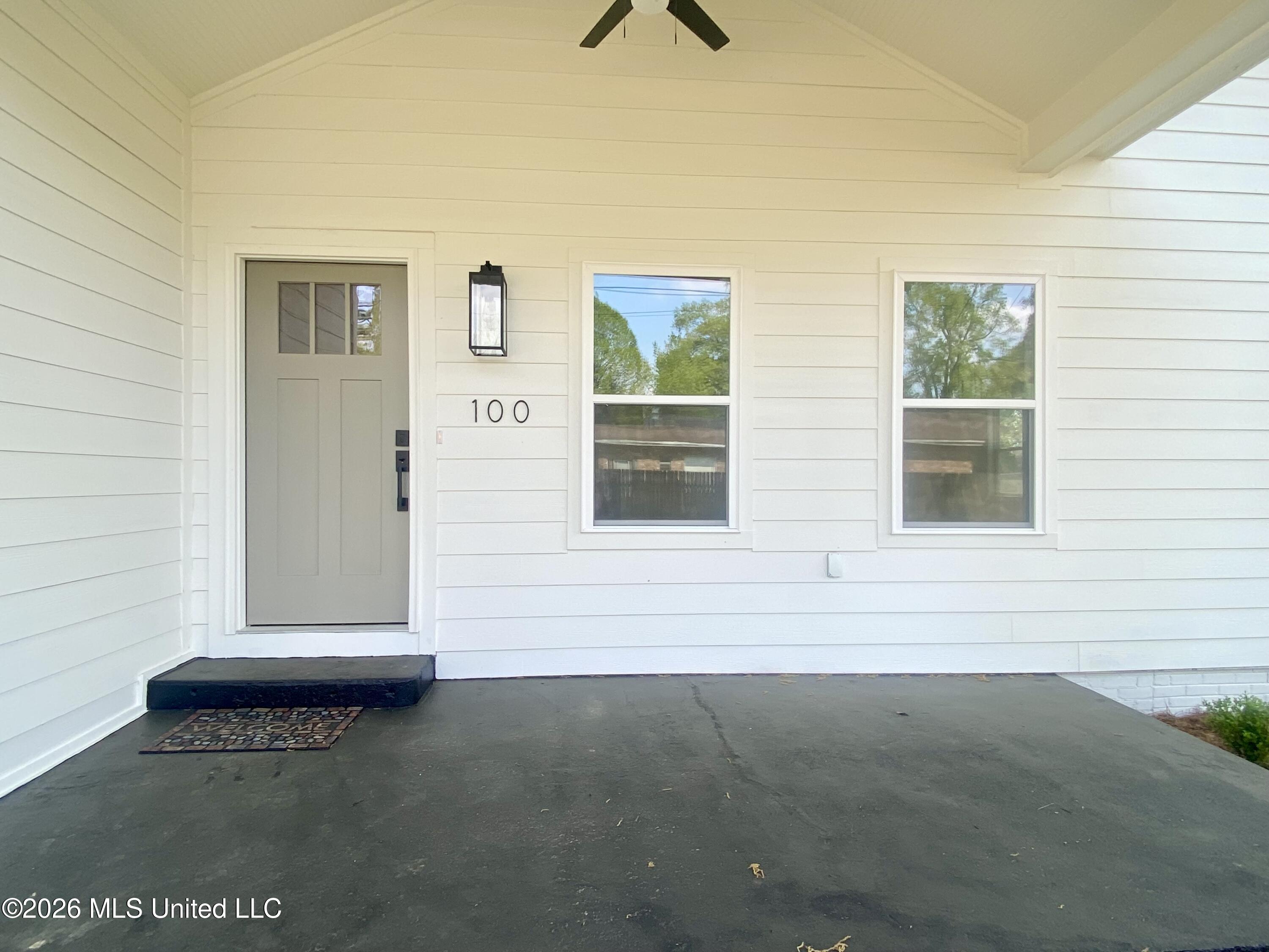 100 Lamar Street Property Photo 3