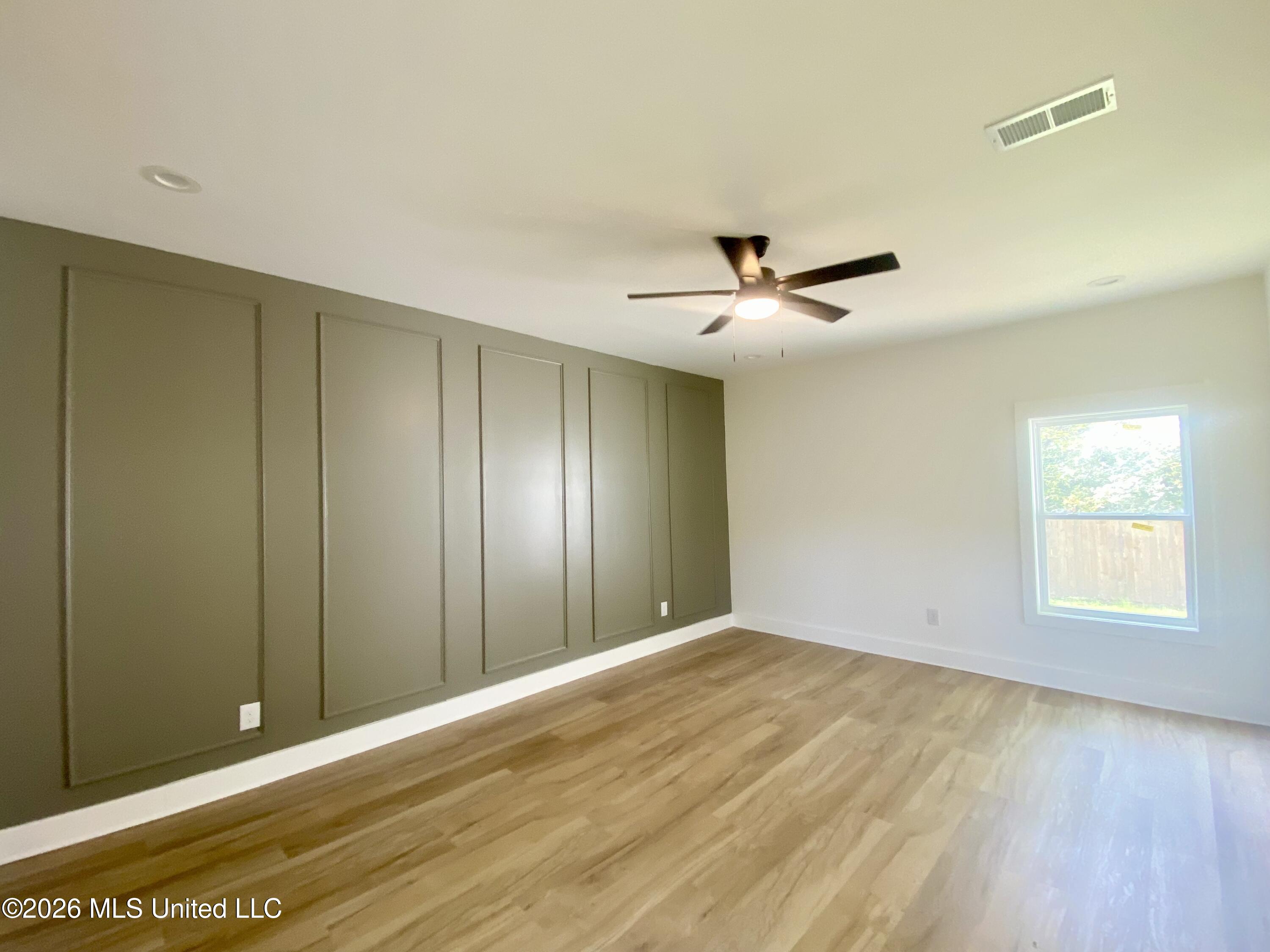 100 Lamar Street Property Photo 14