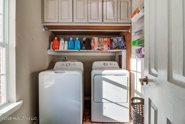 7079 Menge Avenue Property Photo 39