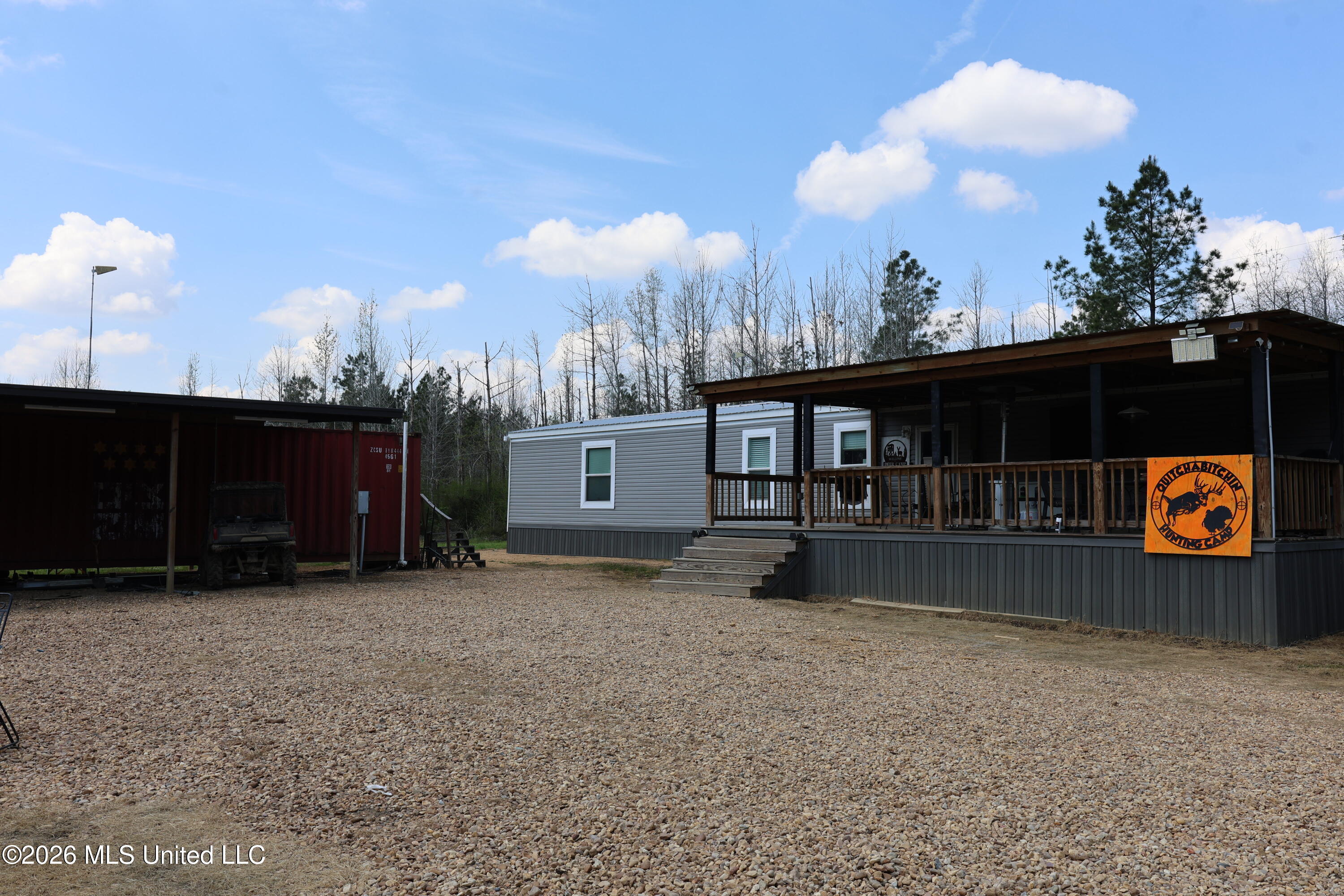 3194 James Road Property Photo 9