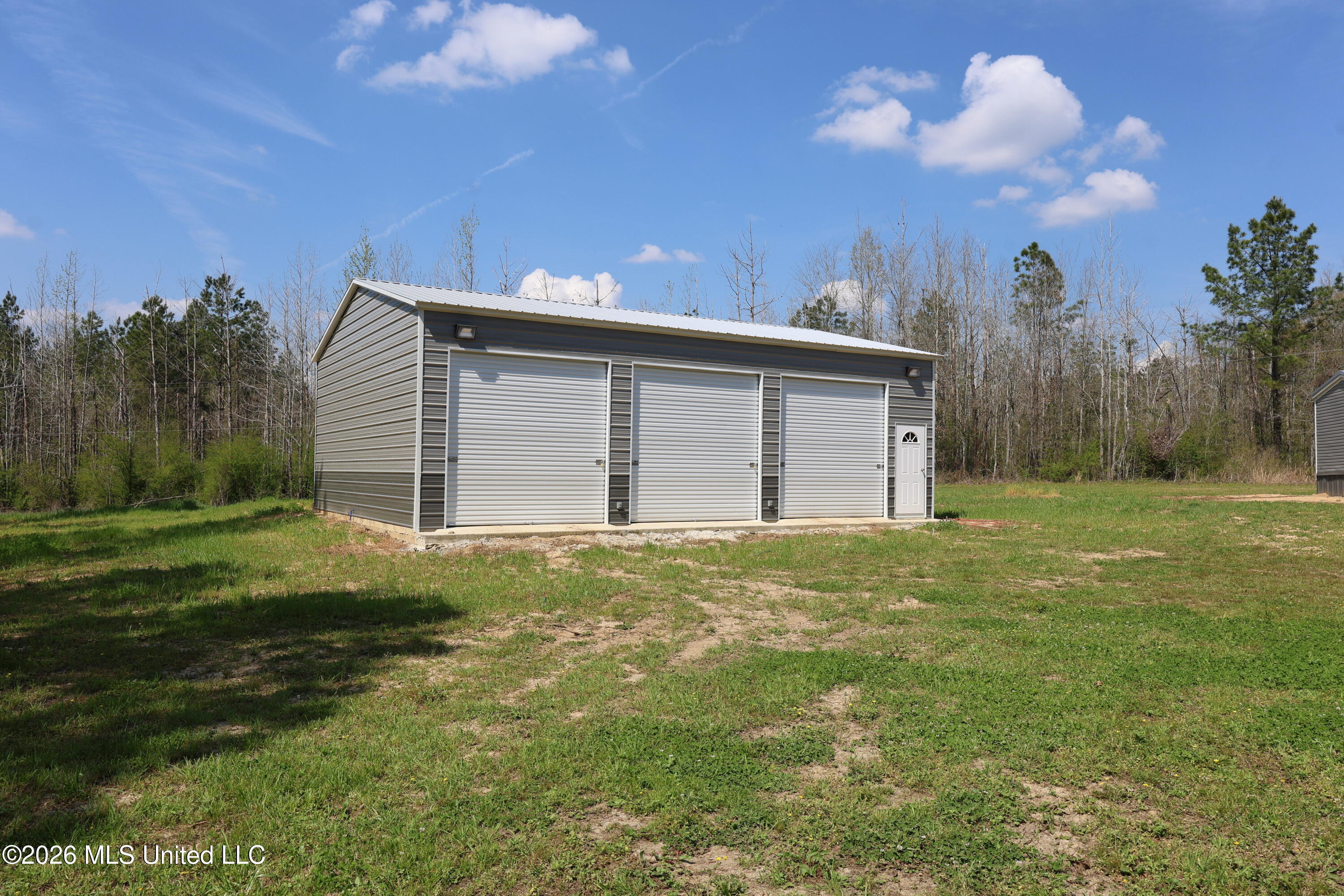 3194 James Road Property Photo 10