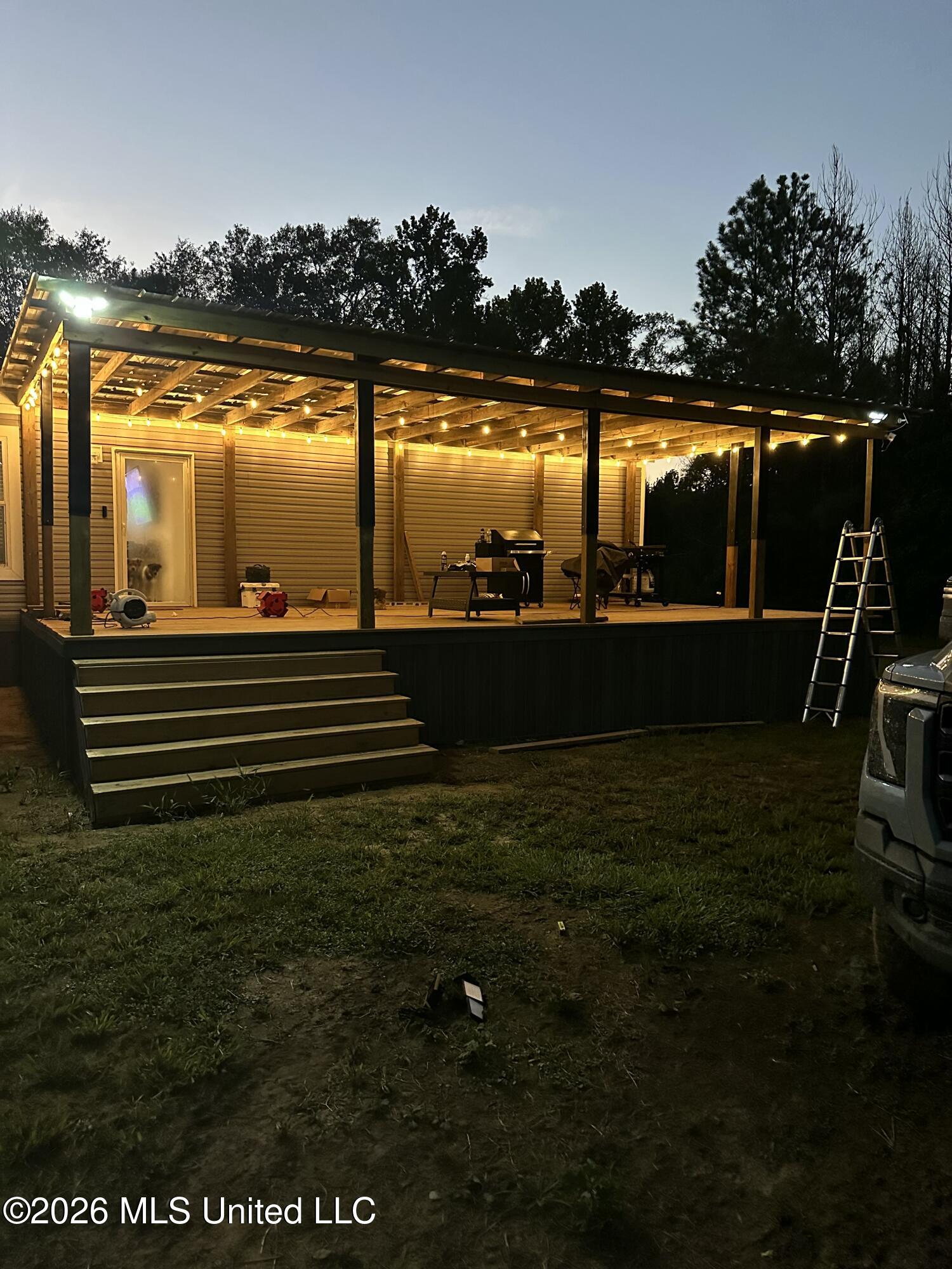 3194 James Road Property Photo 13