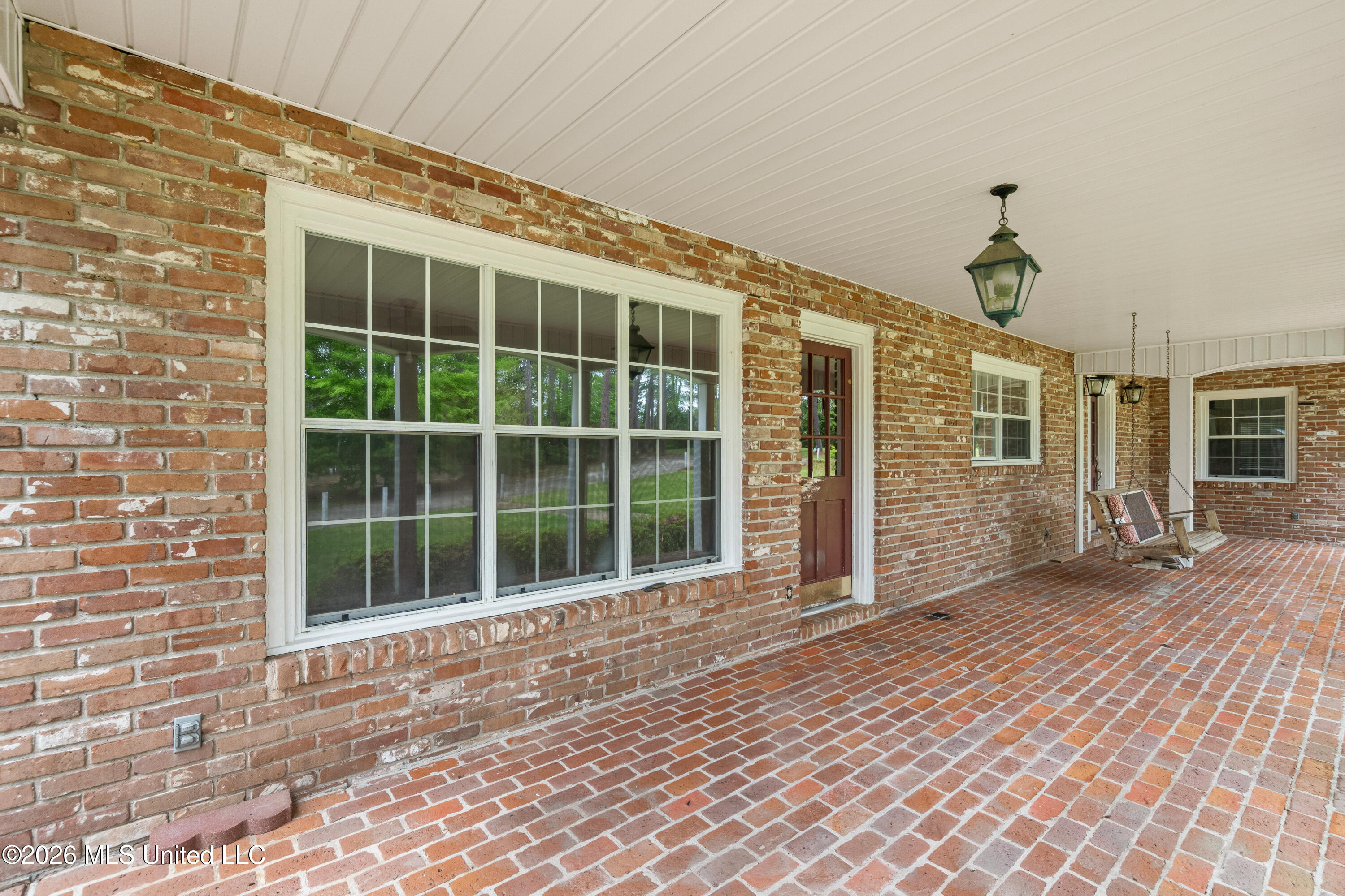 2 Village Lane Property Photo 8