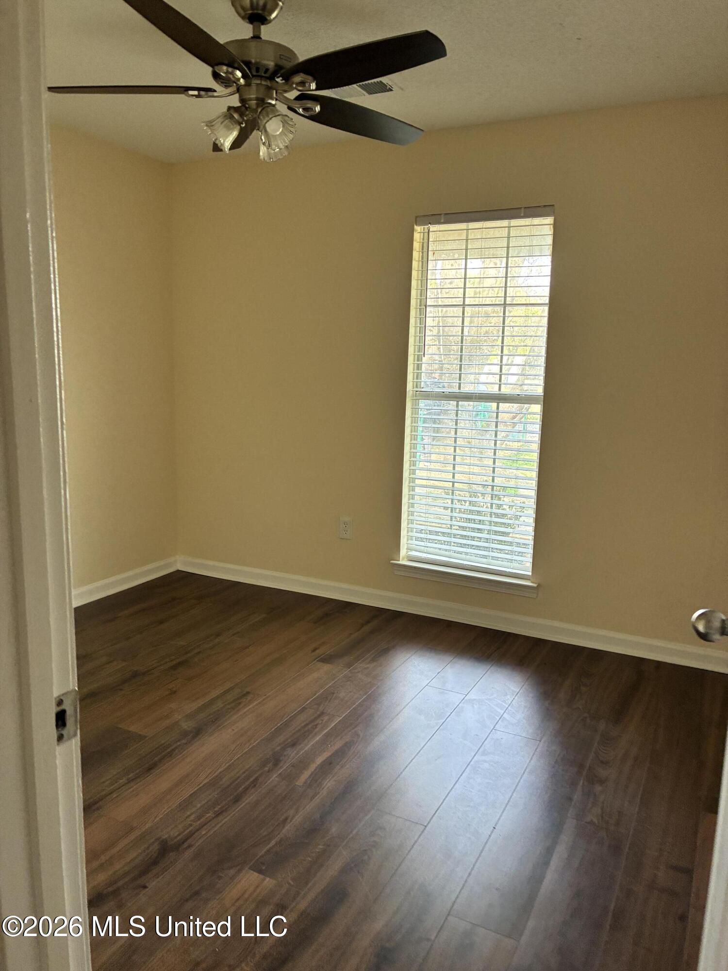 6515 Jamestown Avenue Property Photo 6