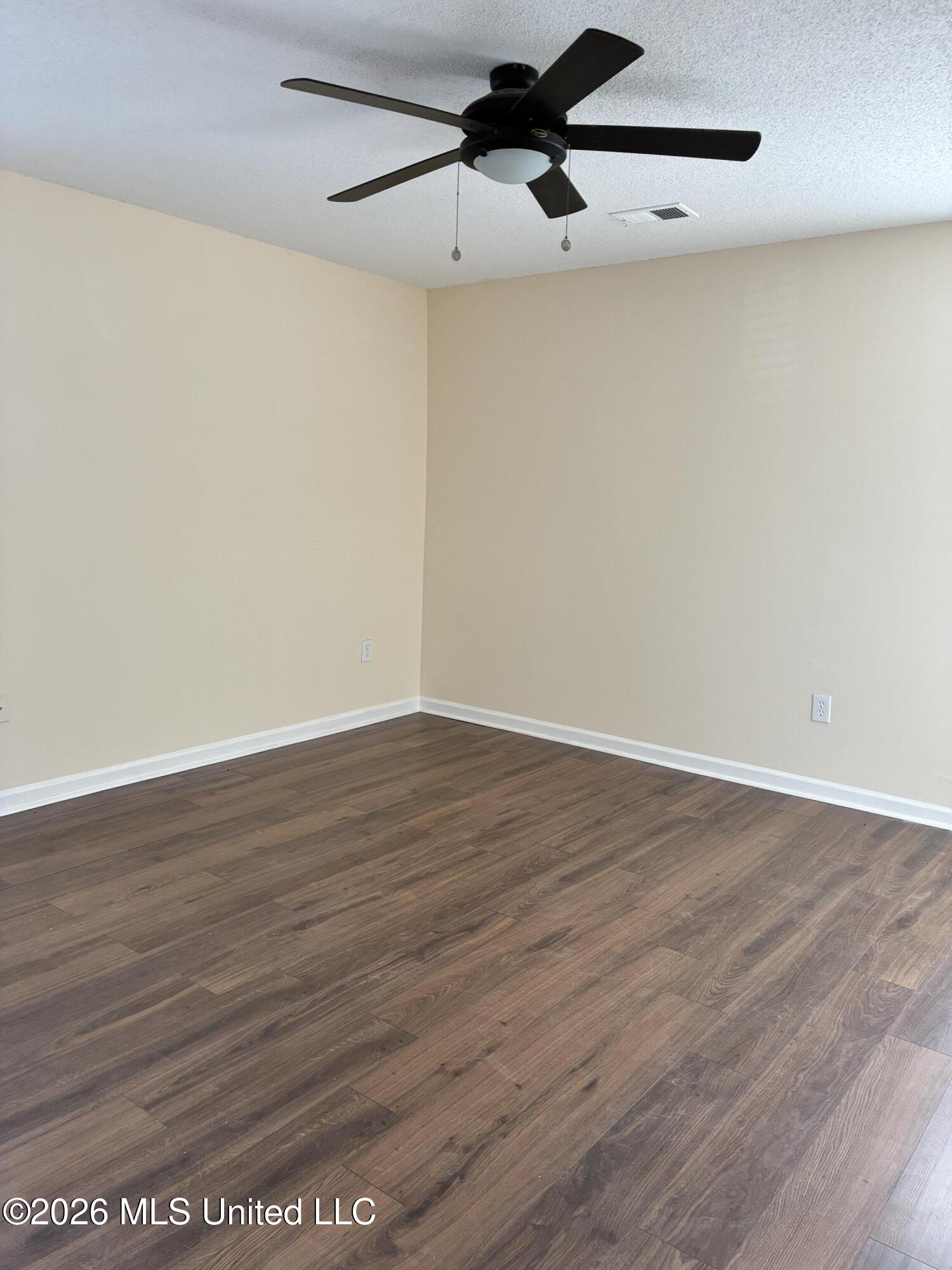 6515 Jamestown Avenue Property Photo 7