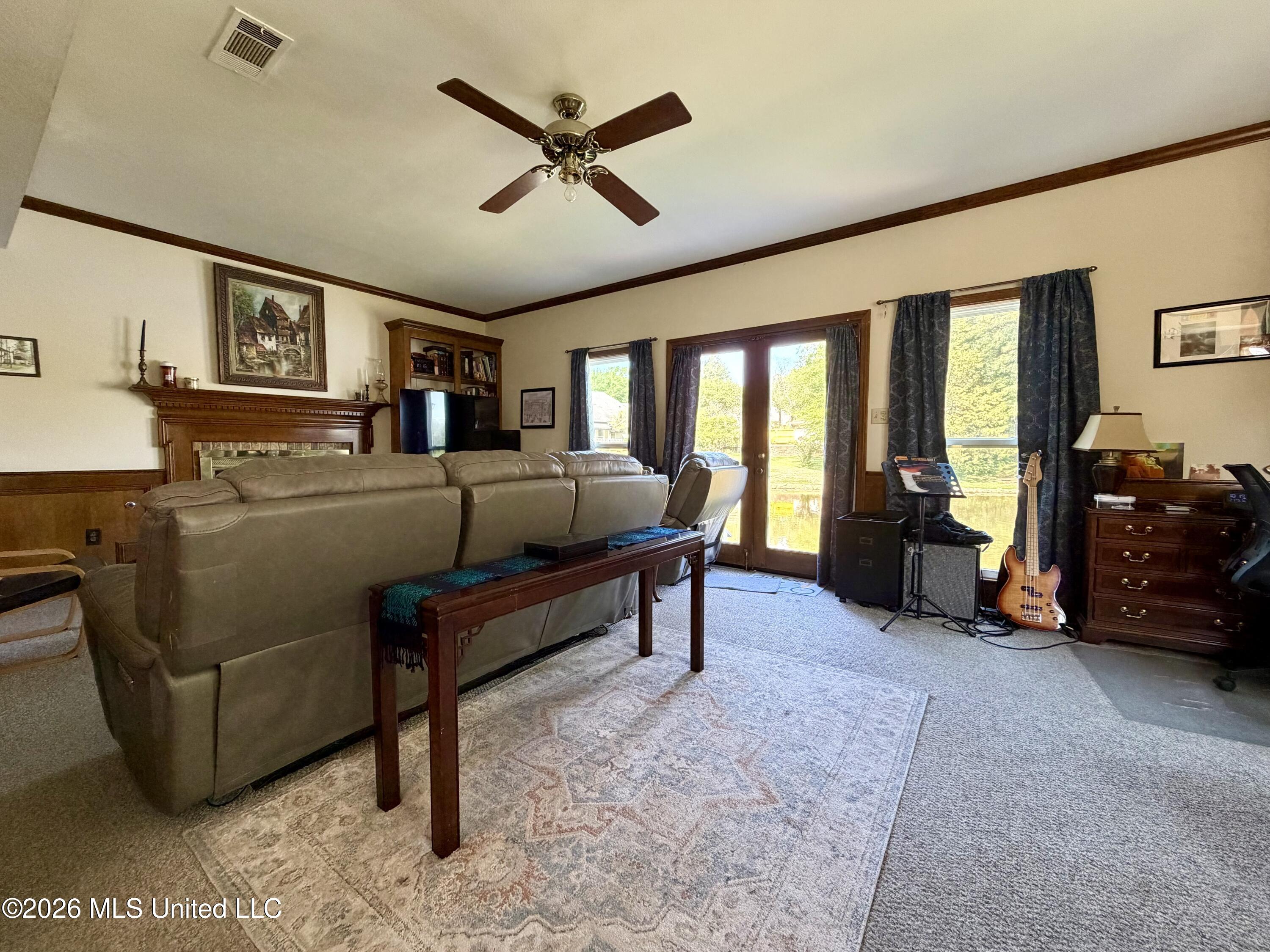 4 Spring Lake Point Property Photo 18