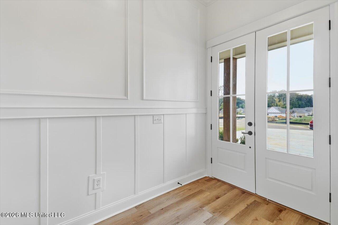 725 Celadon Street Property Photo 4