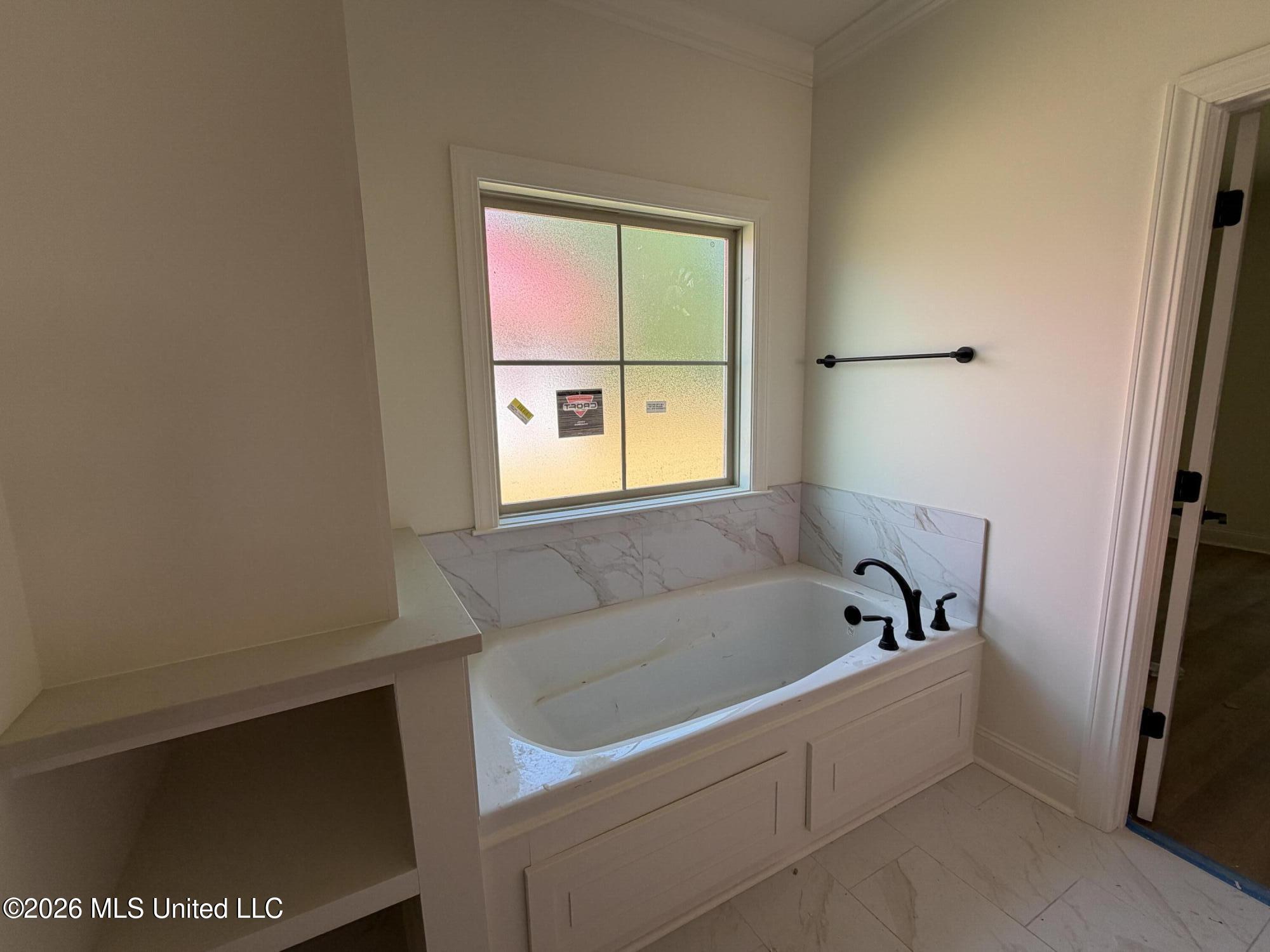 725 Celadon Street Property Photo 5
