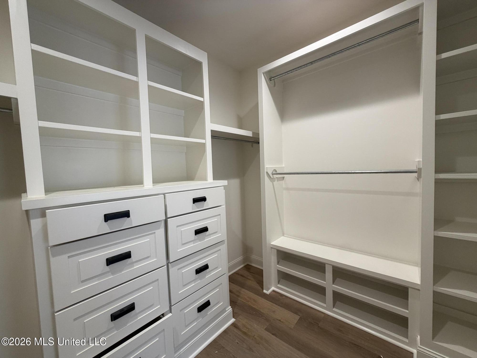 725 Celadon Street Property Photo 6