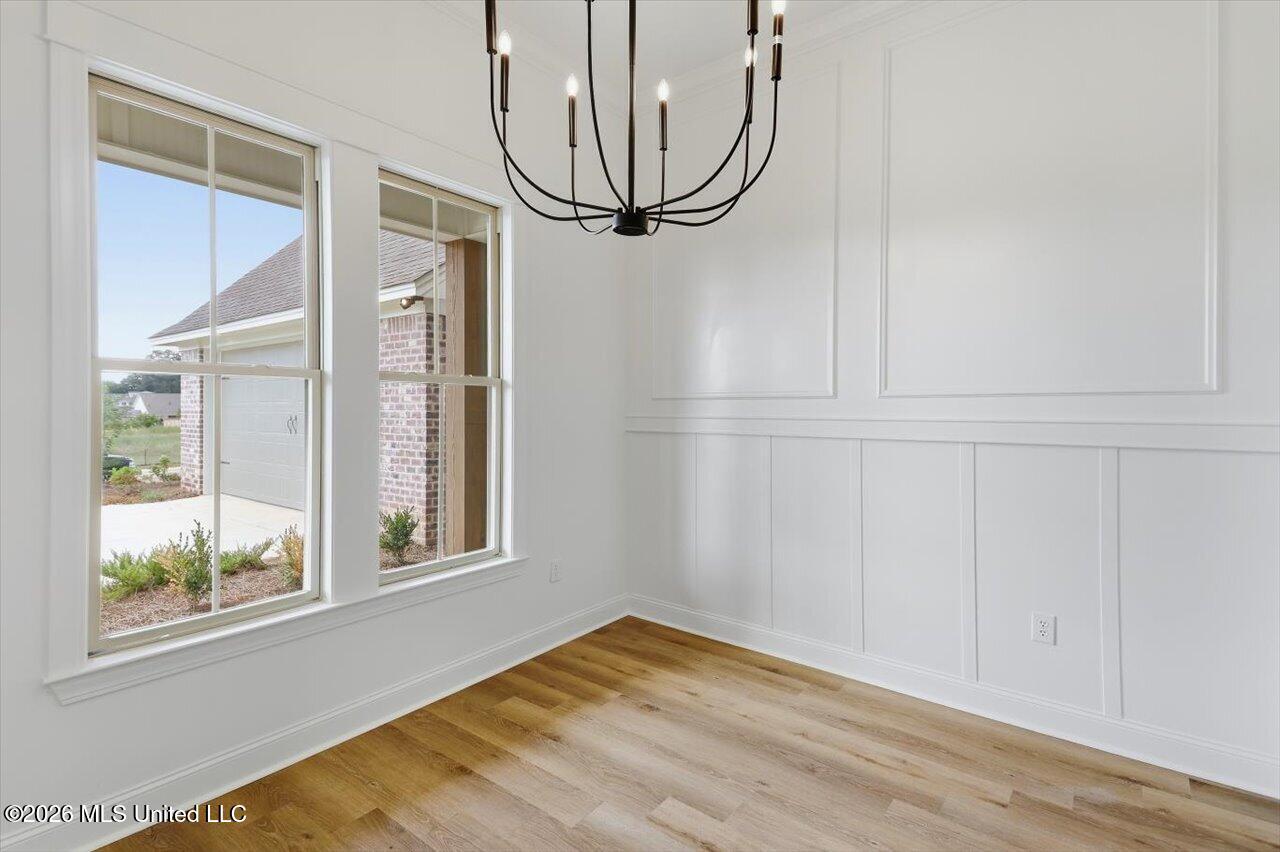 725 Celadon Street Property Photo 13