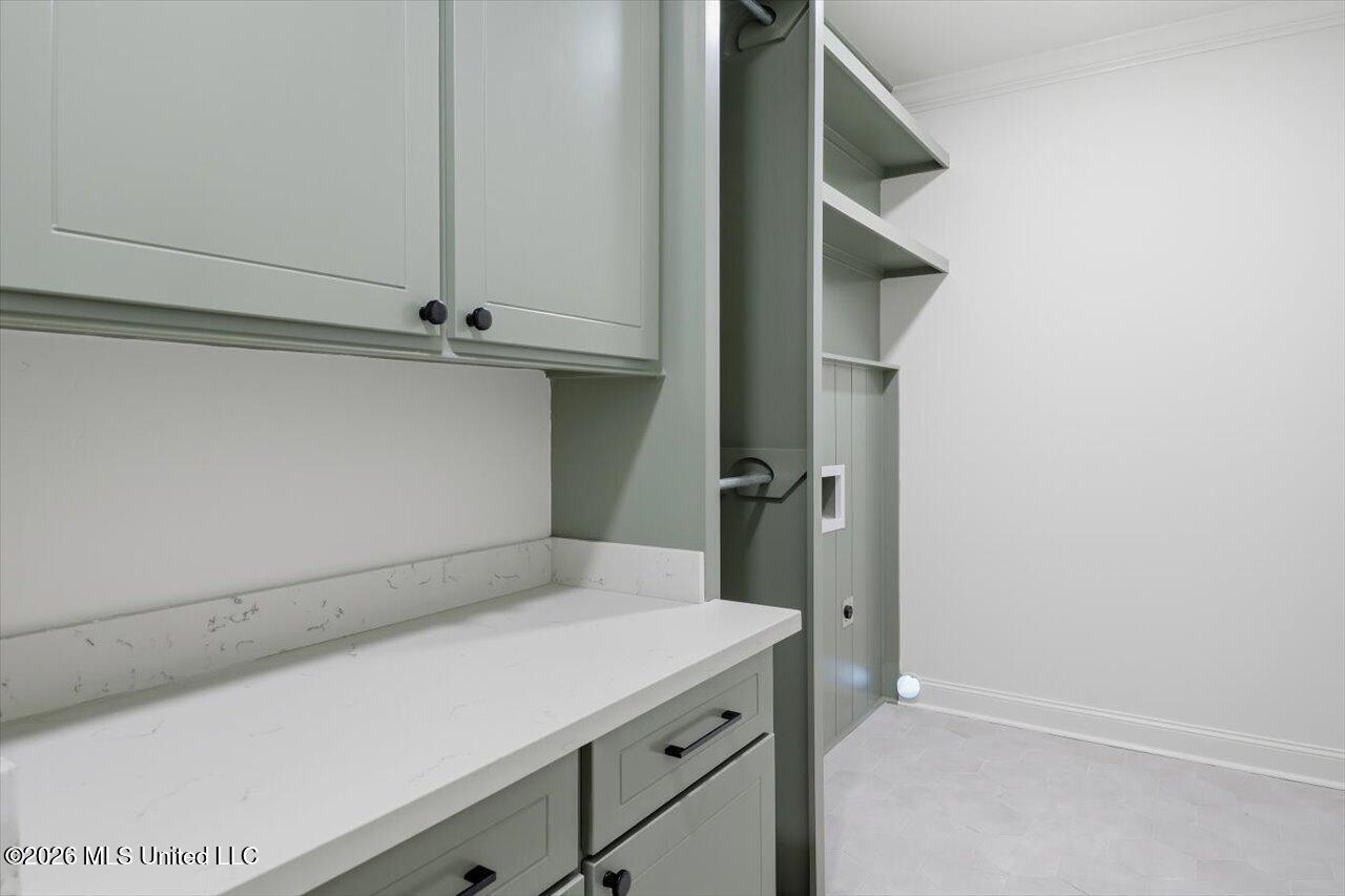725 Celadon Street Property Photo 17