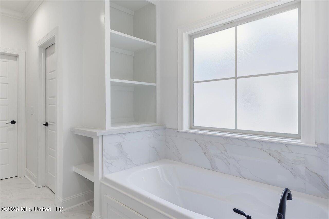 725 Celadon Street Property Photo 23