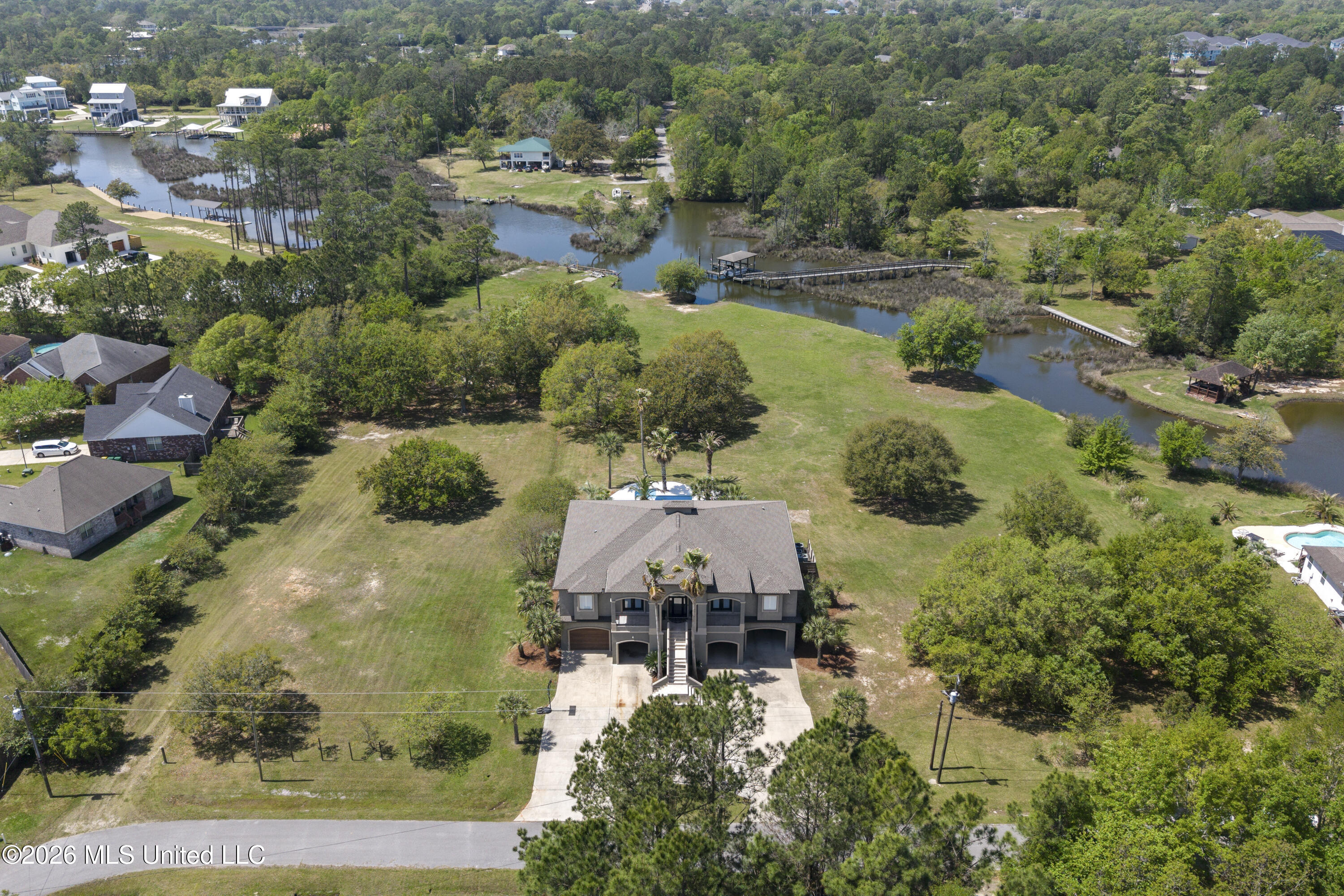 6605 Haystack Street Property Photo 2