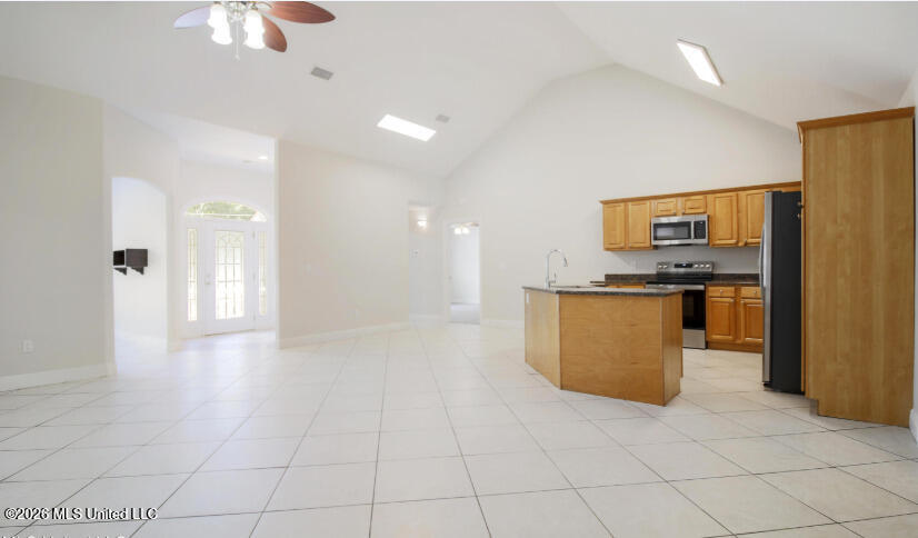 152 Sycamore Drive Property Photo 7