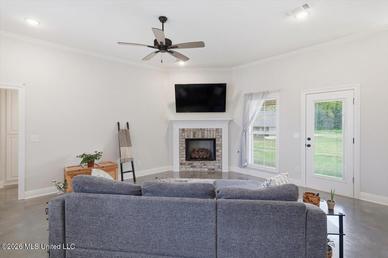 124 Bailey Cove Property Photo 7