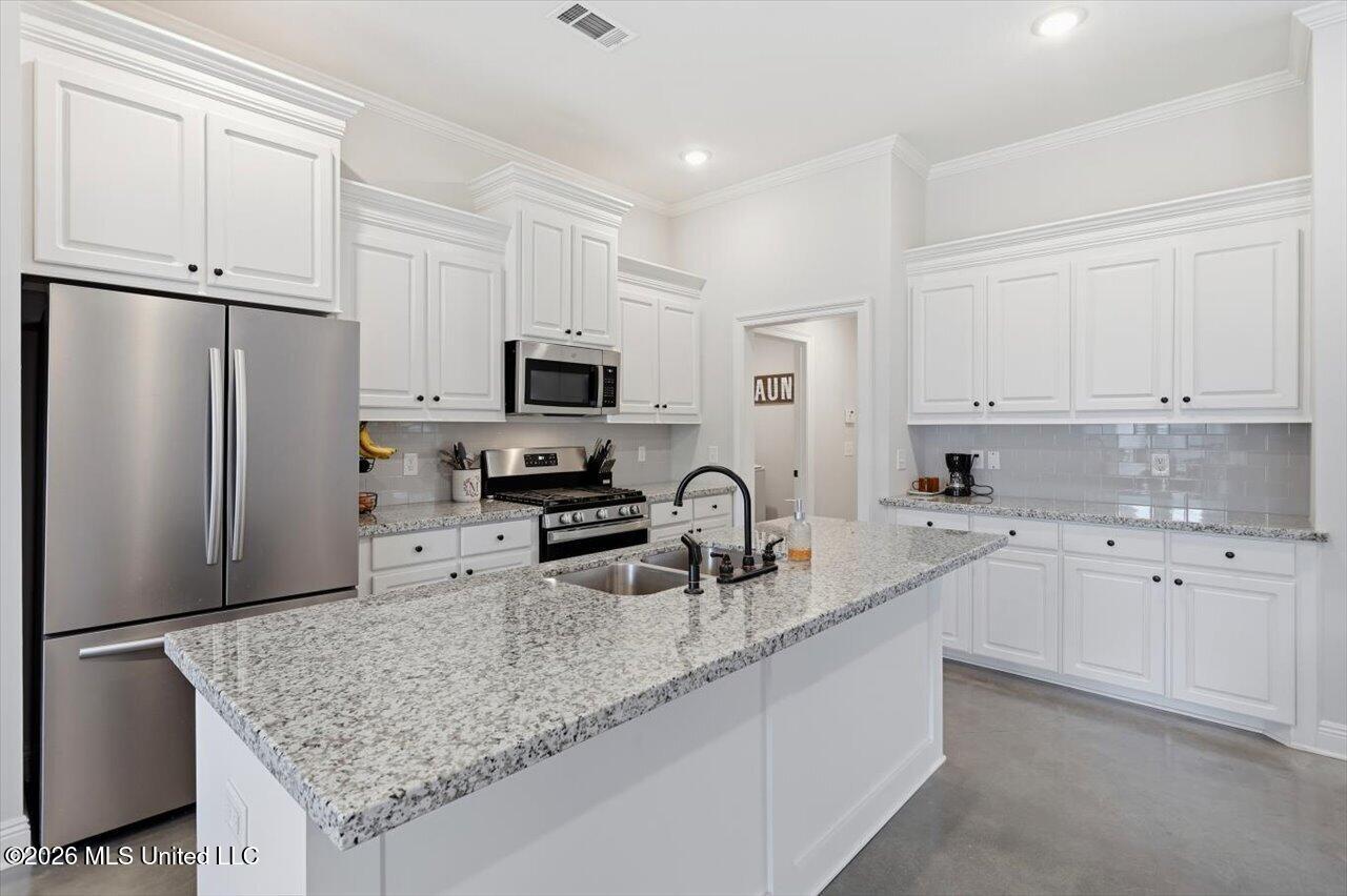 124 Bailey Cove Property Photo 10