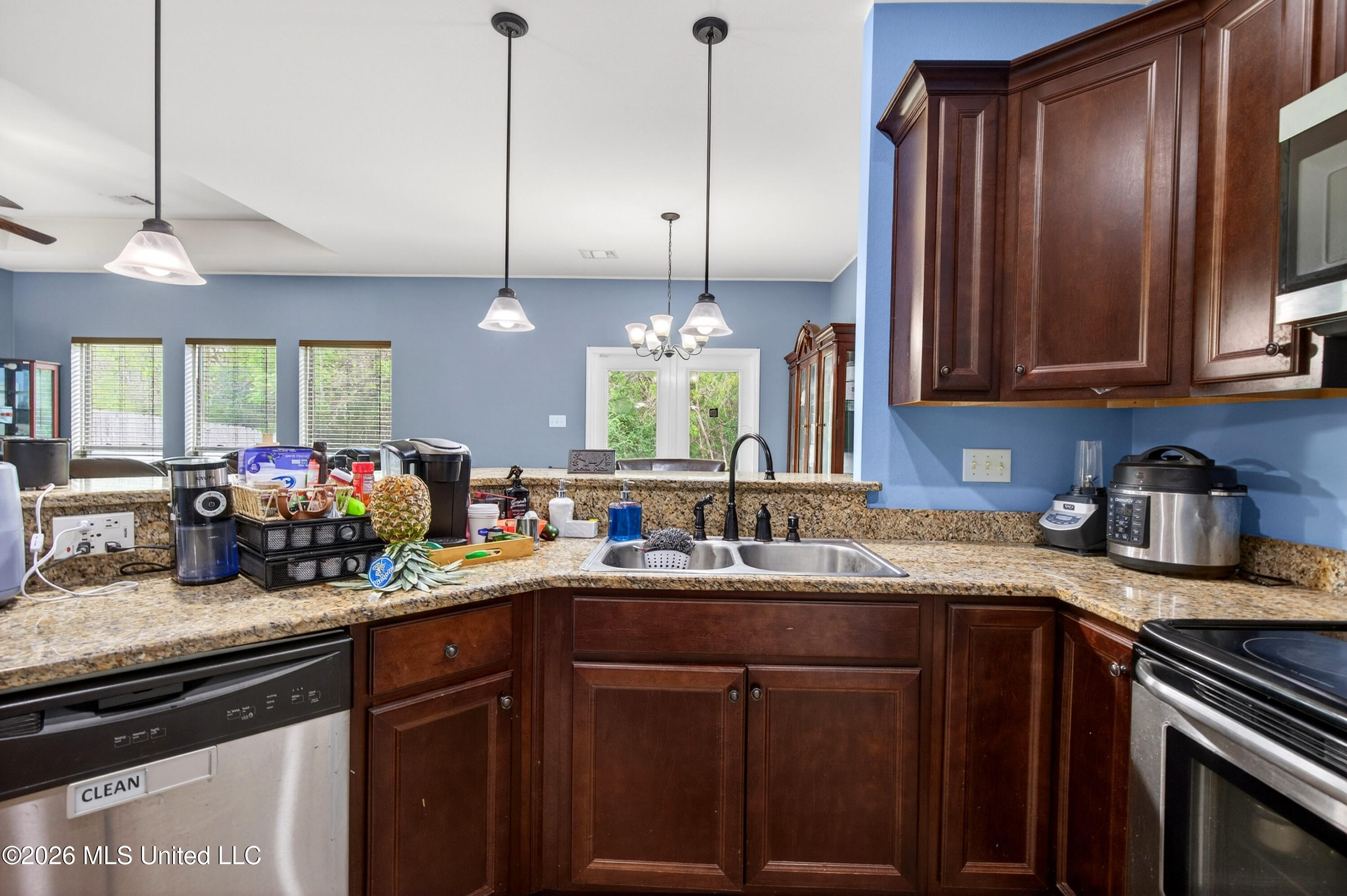 15110 Ranier Avenue Property Photo 15